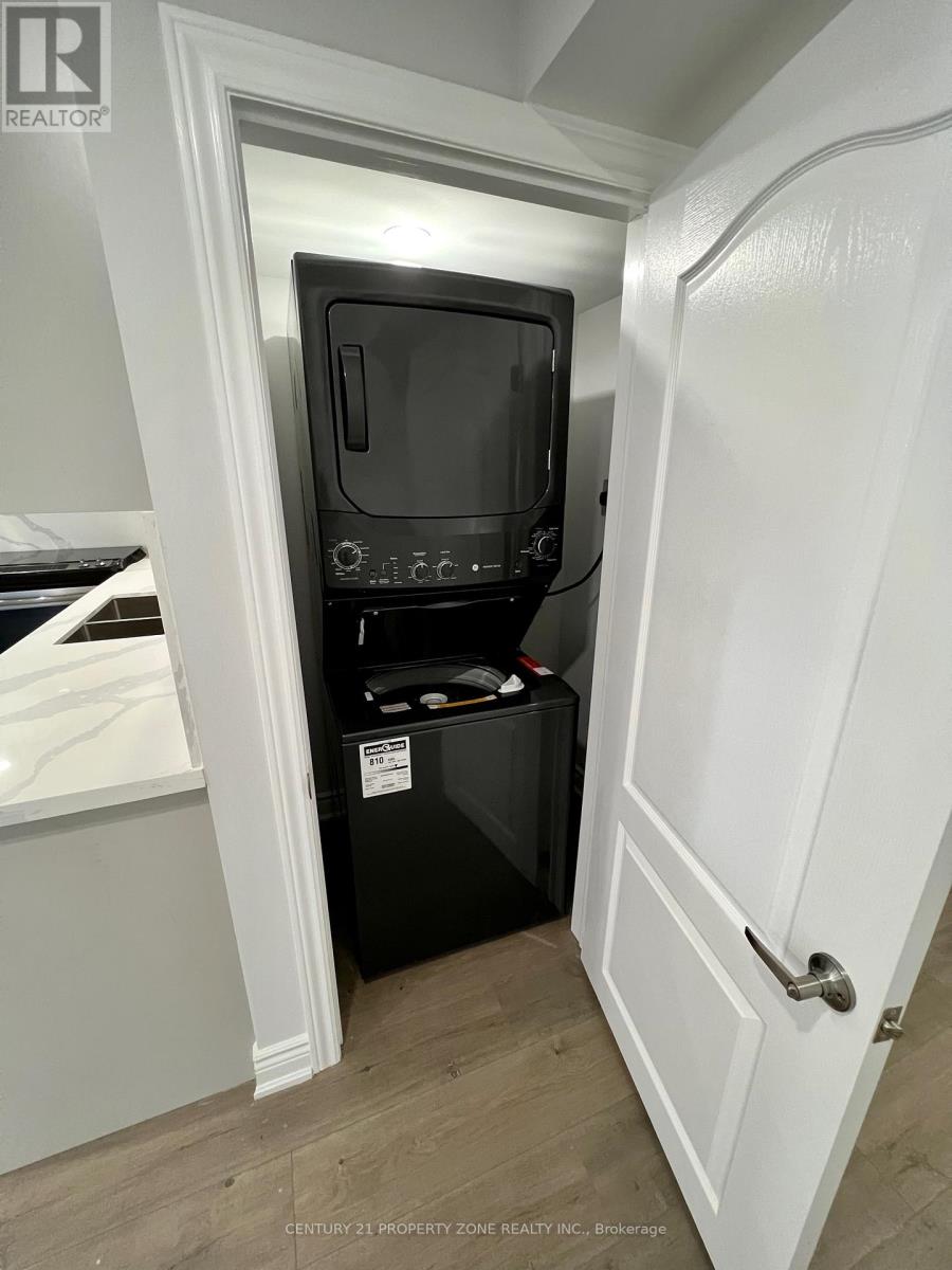 Basement Apartment - 15231 Danby Road, Halton Hills (Georgetown), Ontario  L7G 0M5 - Photo 11 - W13812354