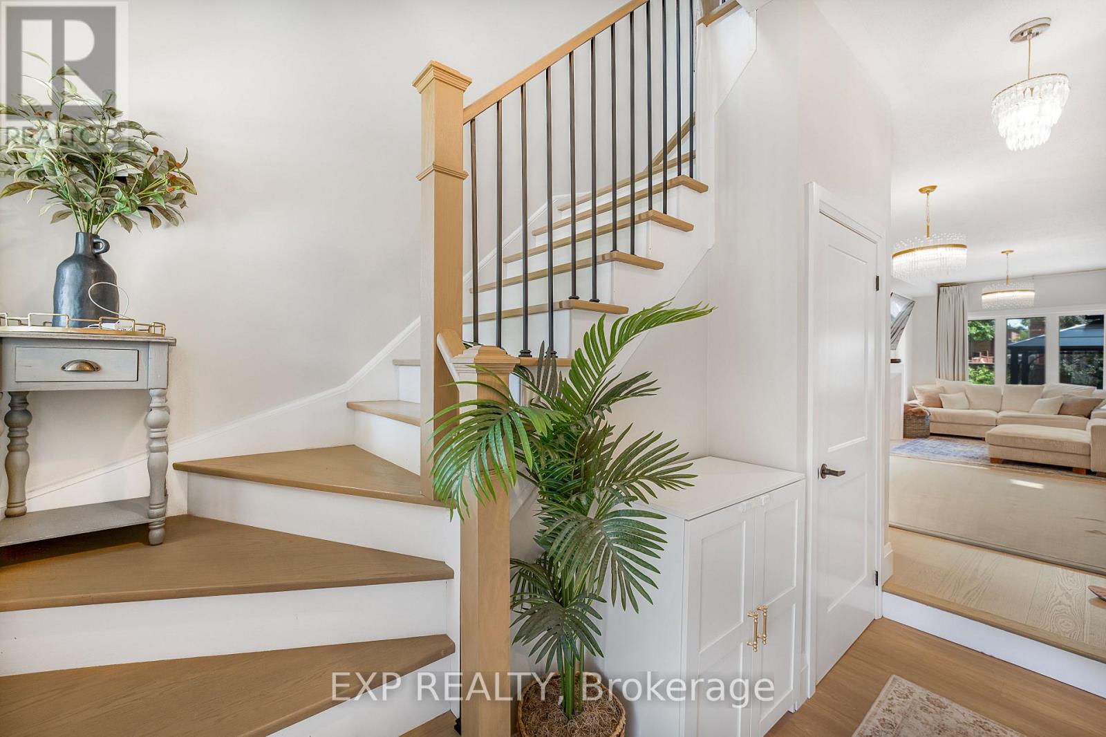 36 Serenity Street, Halton Hills (Georgetown), Ontario  L7G 0A9 - Photo 4 - W13814614