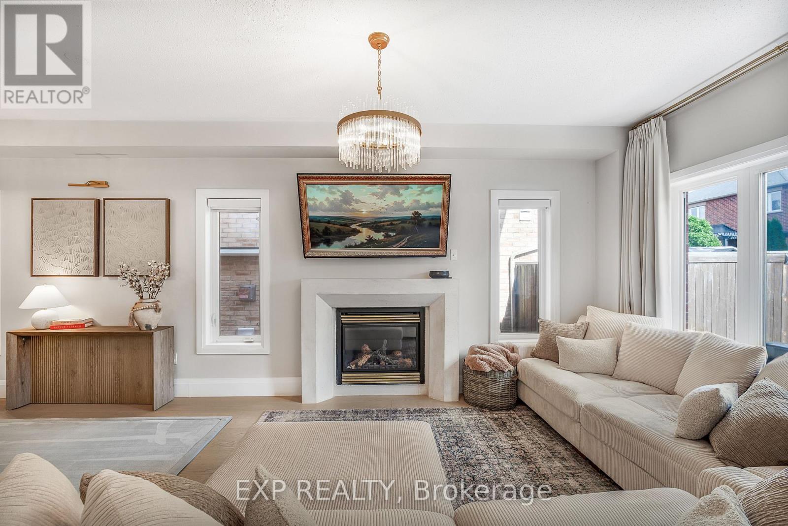36 Serenity Street, Halton Hills (Georgetown), Ontario  L7G 0A9 - Photo 5 - W13814614