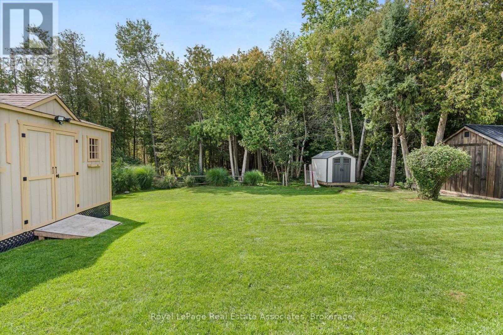 132 Elmore Drive, Halton Hills (Ac Acton), Ontario  L7J 1T2 - Photo 38 - W13818338