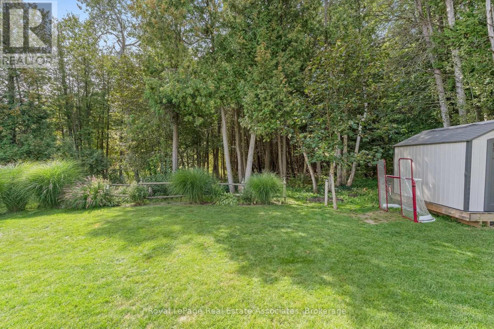 132 Elmore Drive, Halton Hills (Ac Acton), Ontario  L7J 1T2 - Photo 39 - W13818338