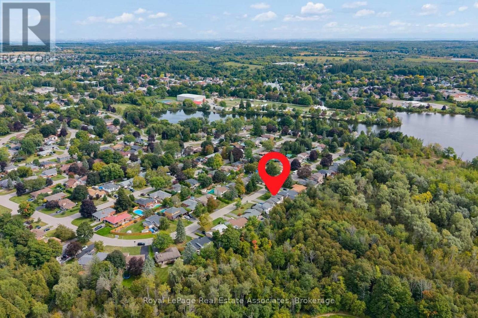 132 Elmore Drive, Halton Hills (Ac Acton), Ontario  L7J 1T2 - Photo 41 - W13818338
