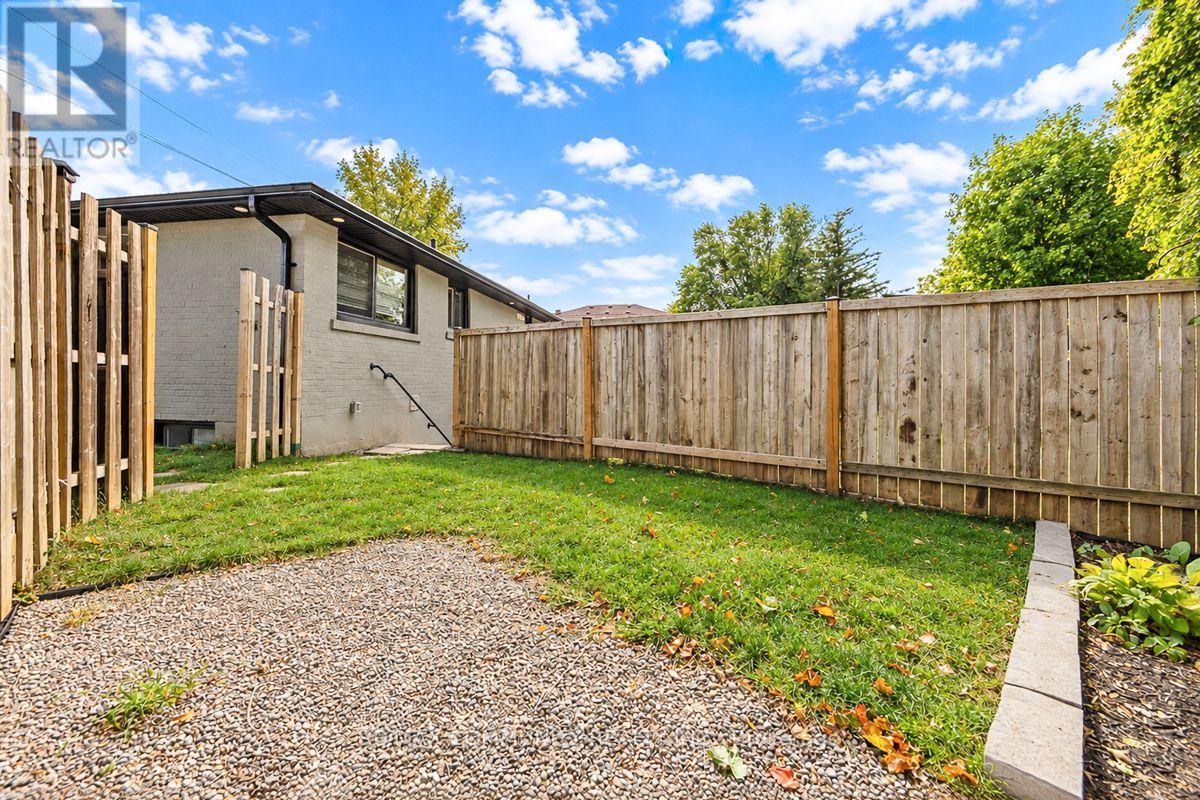 Bsmt - 52 Maple Avenue, Halton Hills (Georgetown), Ontario  L7G 1X7 - Photo 18 - W13818616