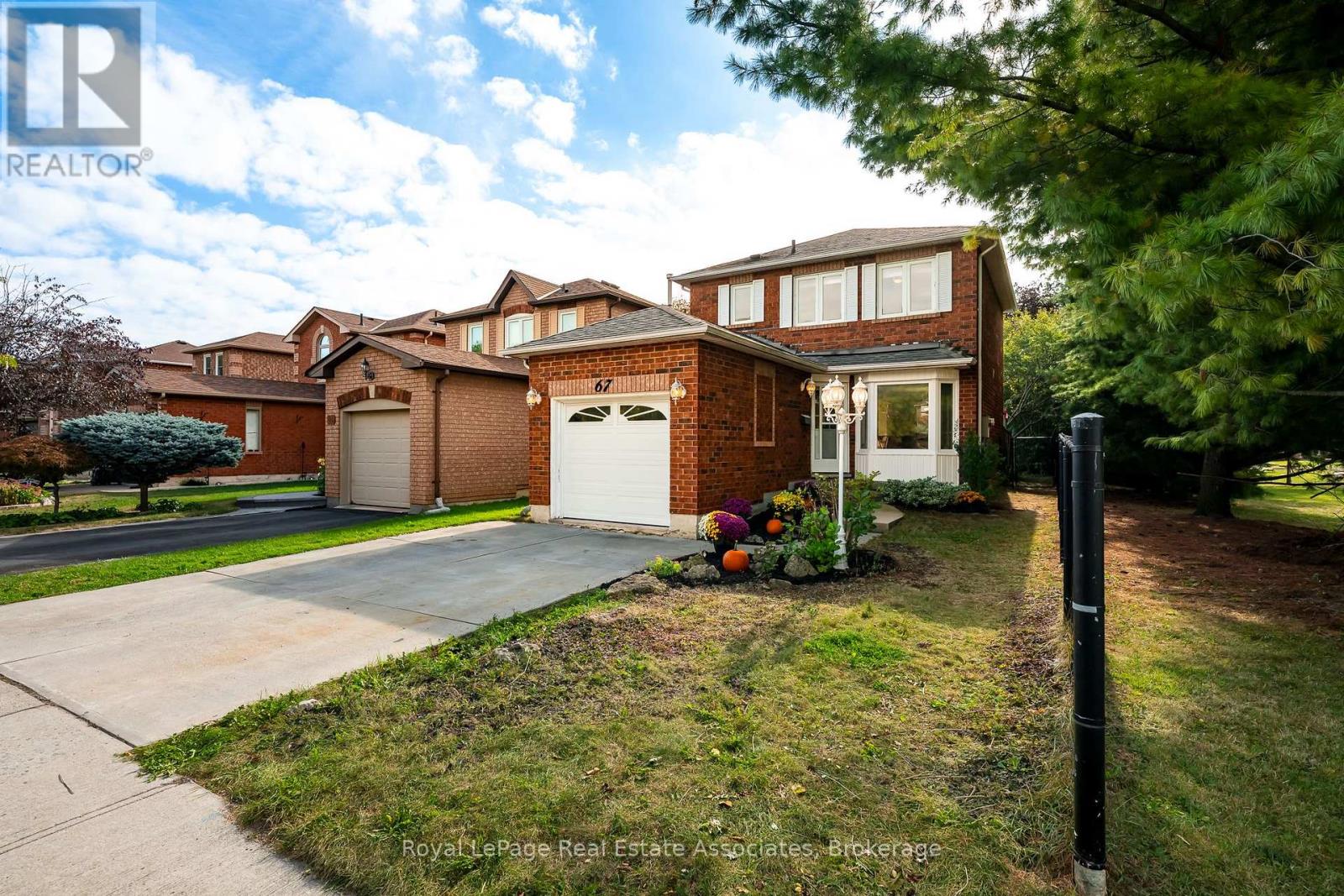 67 Smith Drive, Halton Hills (Georgetown), Ontario  L7G 5S7 - Photo 9 - W13819212