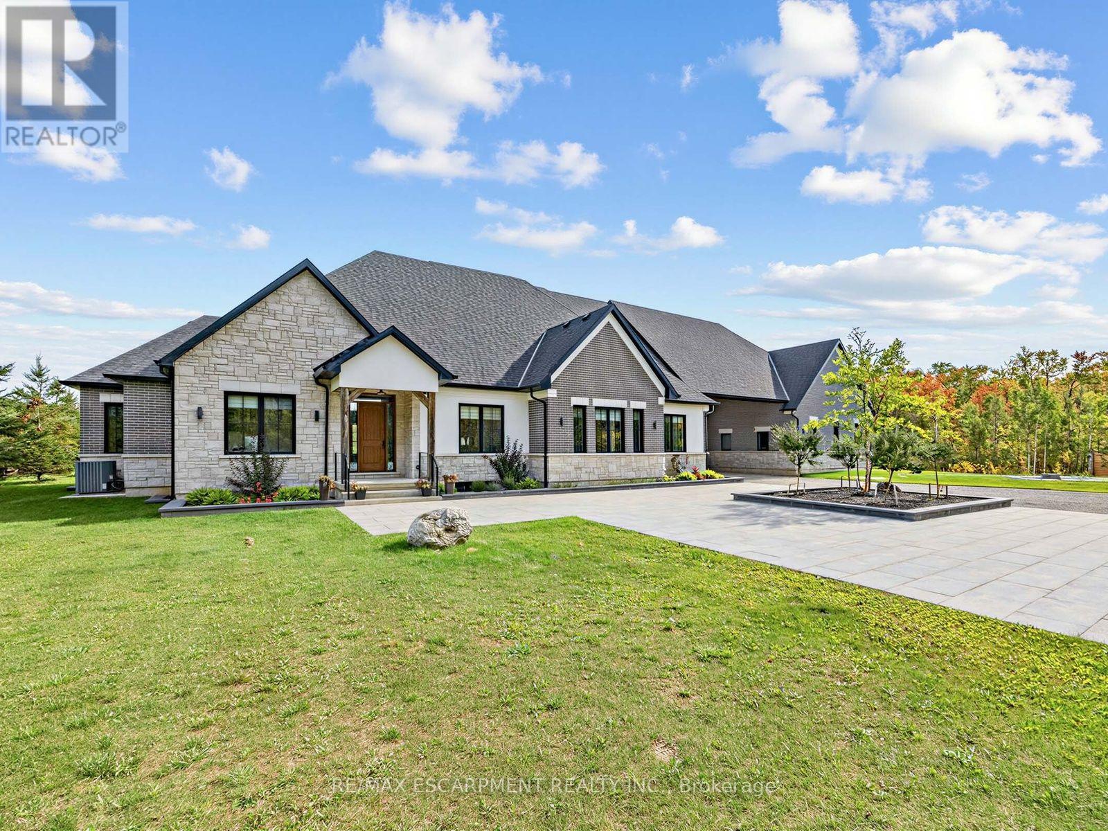 4143 Concession Rd 11, Puslinch, Ontario  L0P 1J0 - Photo 3 - X13820154