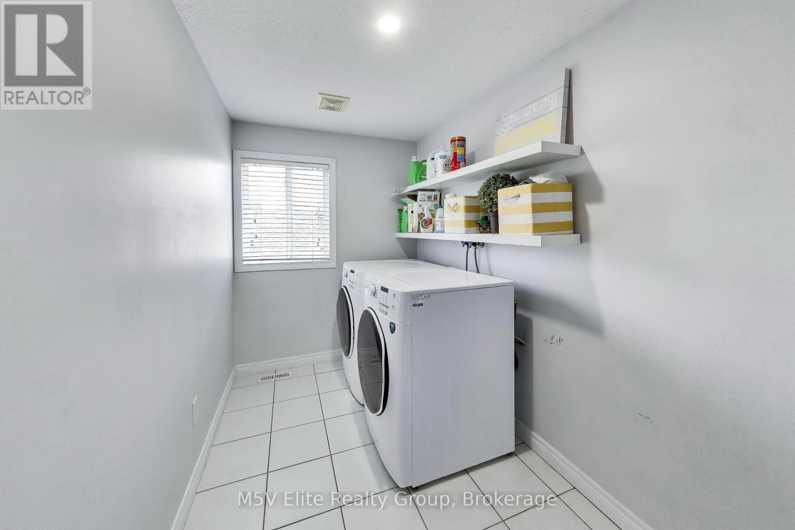 189 Churchill Road, Halton Hills (Ac Acton), Ontario  L7J 3B4 - Photo 15 - W13821396