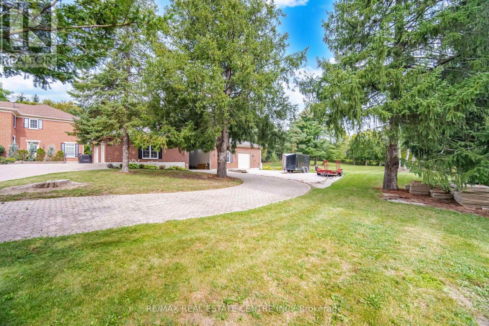 10245 Old Pine Crest Road, Brampton (Northwest Brampton), Ontario  L0P 1K0 - Photo 2 - W13822020