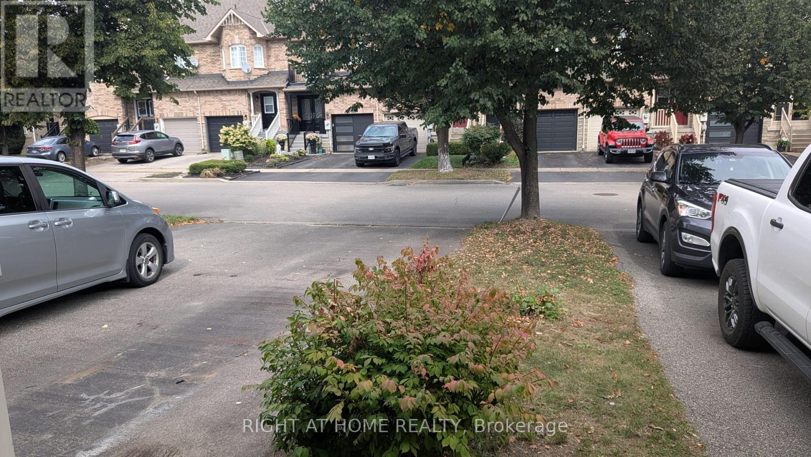 22 Harding Street, Halton Hills (Georgetown), Ontario  L7G 6B2 - Photo 2 - W13822084