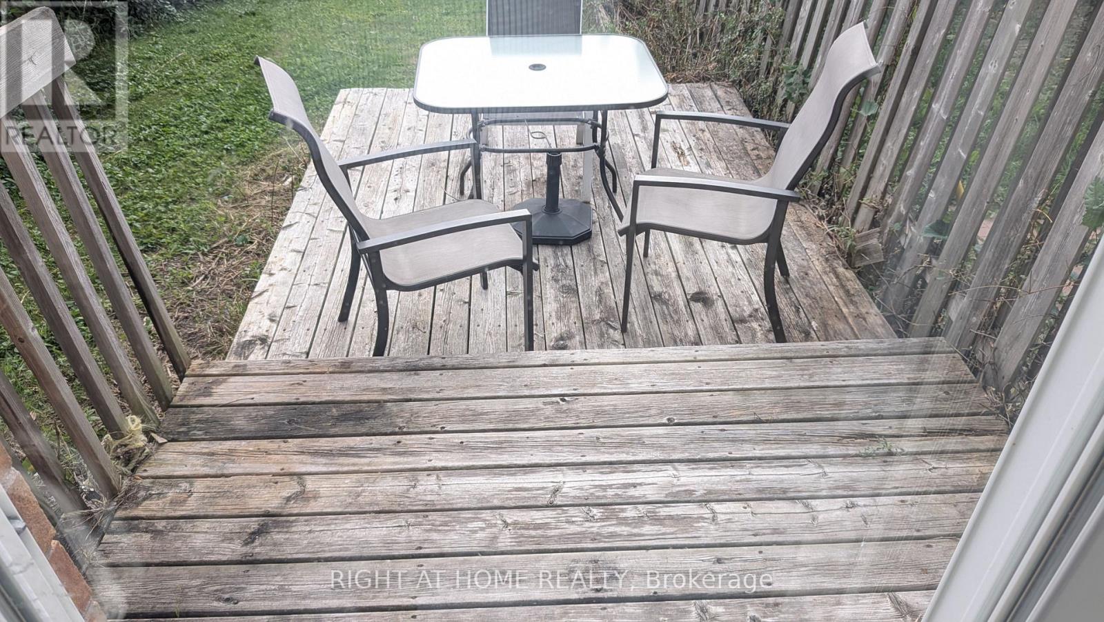 22 Harding Street, Halton Hills (Georgetown), Ontario  L7G 6B2 - Photo 7 - W13822084