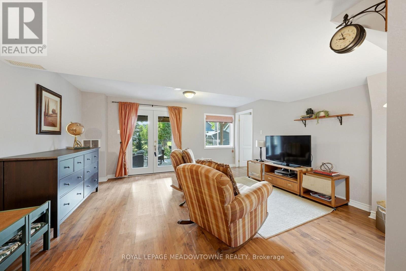 15 Costigan Court, Halton Hills (Georgetown), Ontario  L7G 6J1 - Photo 38 - W13822786