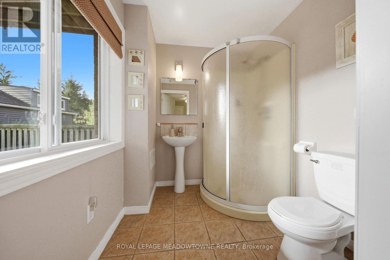 15 Costigan Court, Halton Hills (Georgetown), Ontario  L7G 6J1 - Photo 42 - W13822786