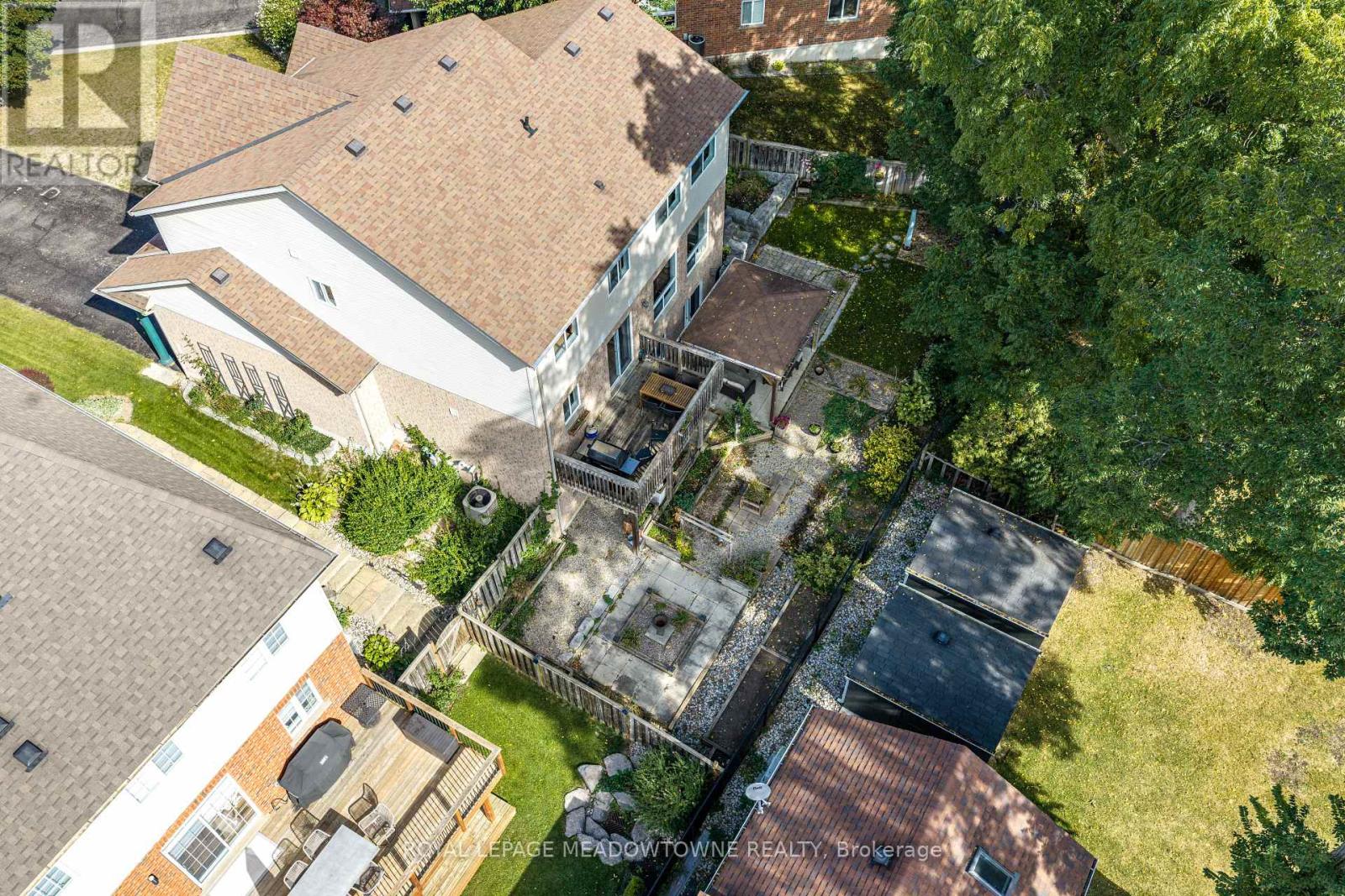 15 Costigan Court, Halton Hills (Georgetown), Ontario  L7G 6J1 - Photo 48 - W13822786