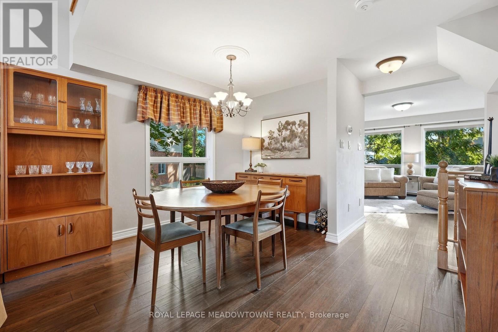 15 Costigan Court, Halton Hills (Georgetown), Ontario  L7G 6J1 - Photo 6 - W13822786