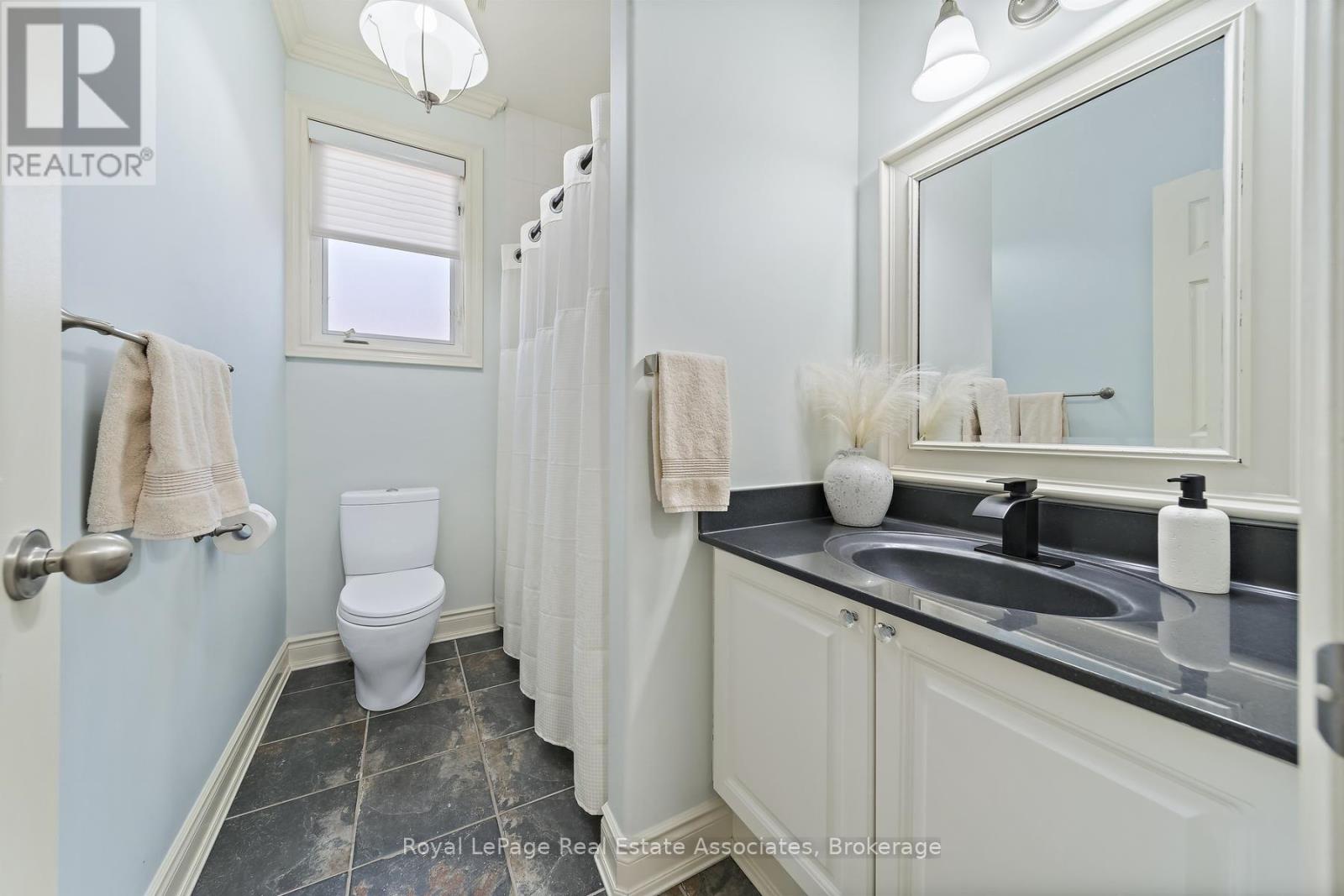 50 Arborglen Drive, Halton Hills (Georgetown), Ontario  L7G 6L2 - Photo 30 - W13823144