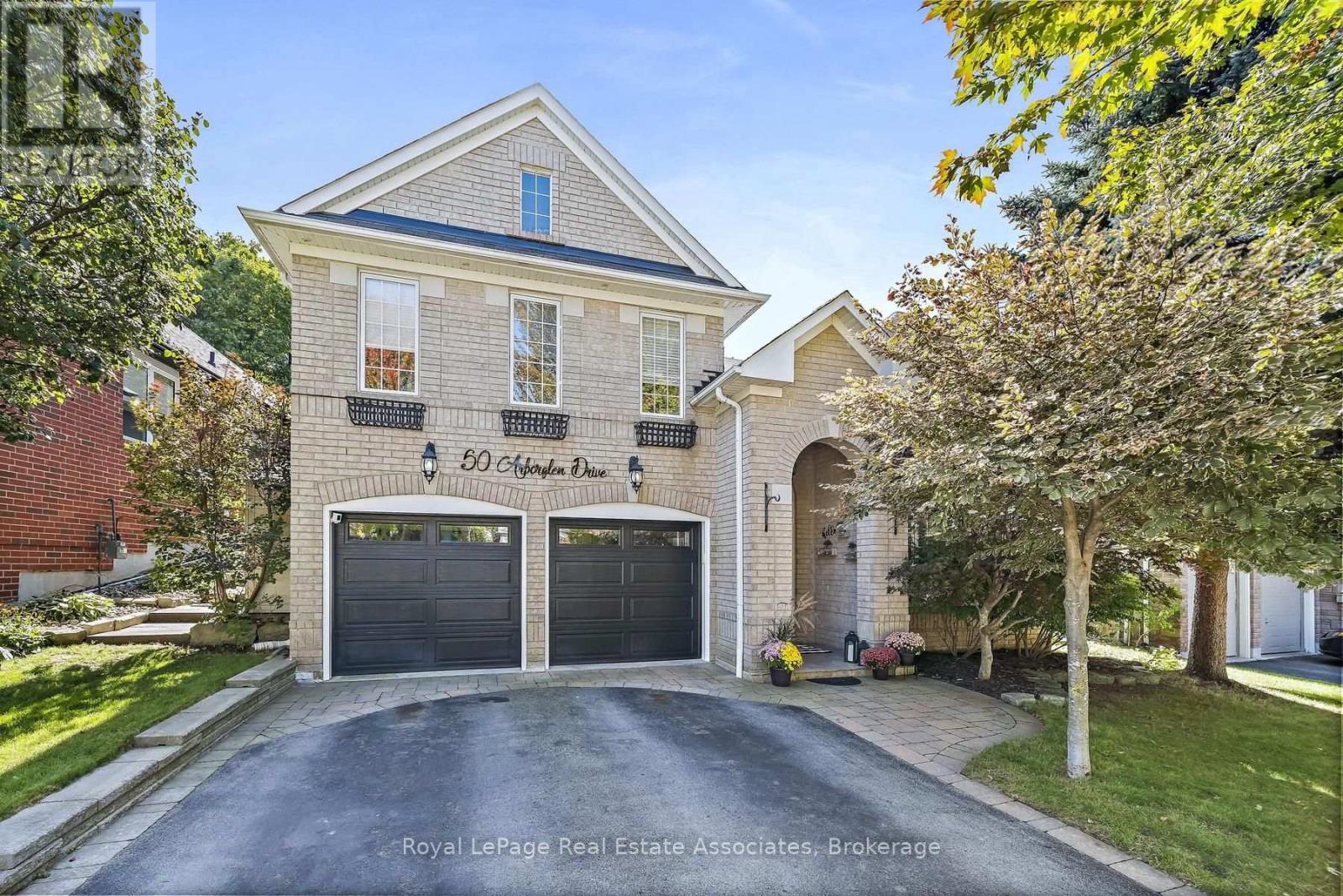 50 Arborglen Drive, Halton Hills (Georgetown), Ontario  L7G 6L2 - Photo 5 - W13823144