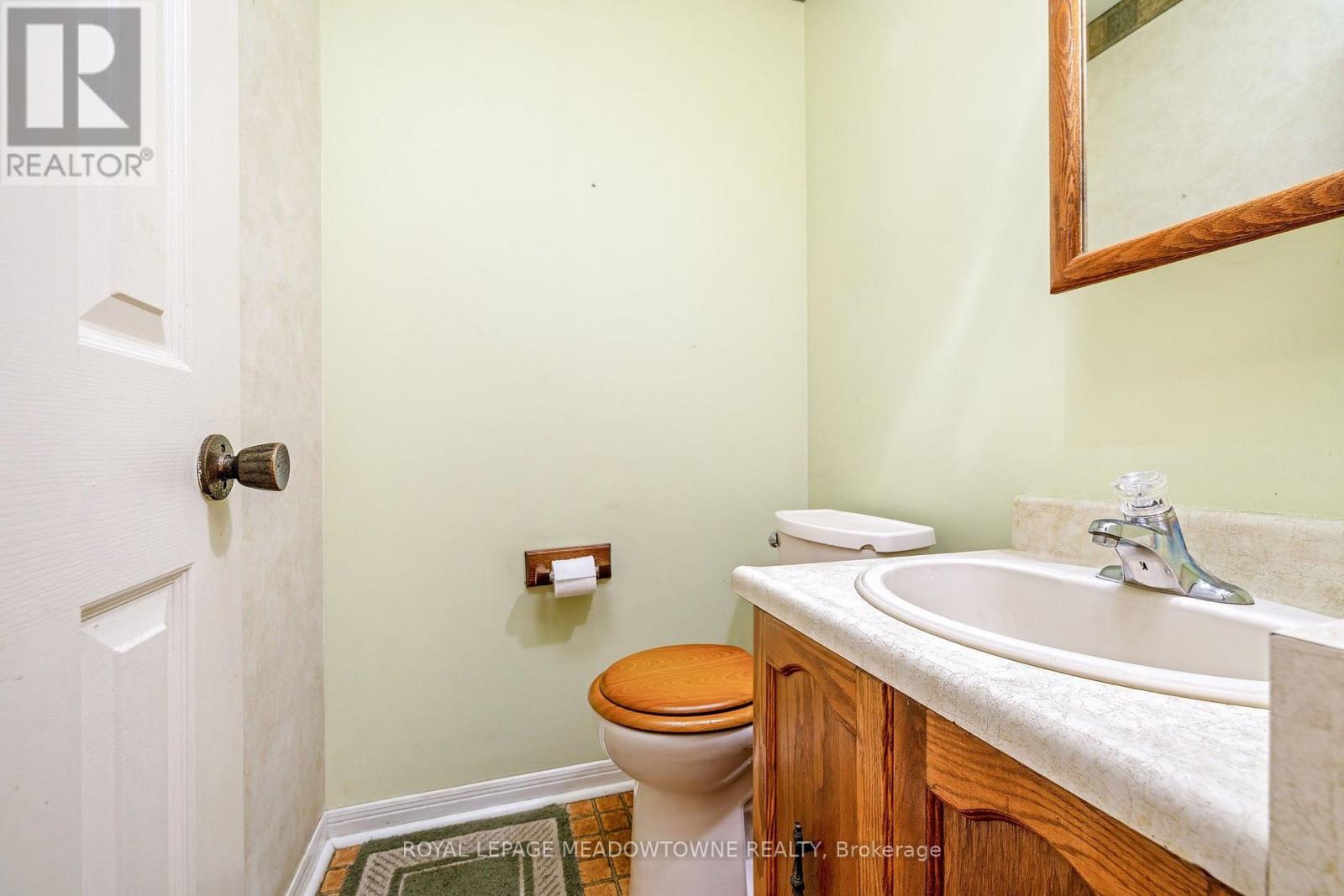 12 Mullen Place, Halton Hills (Glen Williams), Ontario  L7G 2R9 - Photo 20 - W13823676