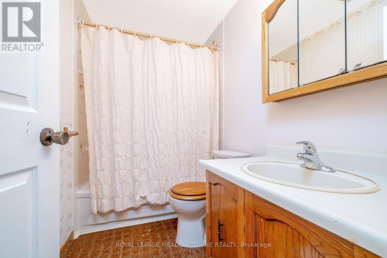 12 Mullen Place, Halton Hills (Glen Williams), Ontario  L7G 2R9 - Photo 29 - W13823676