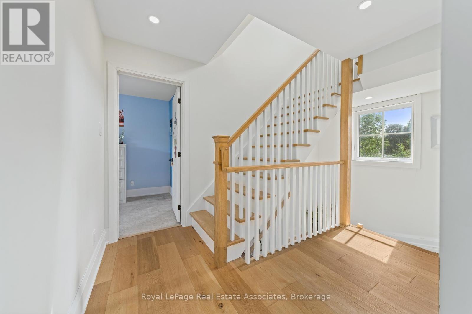 16 Wildwood Road, Halton Hills (Glen Williams), Ontario  L7G 2W7 - Photo 29 - W13823710
