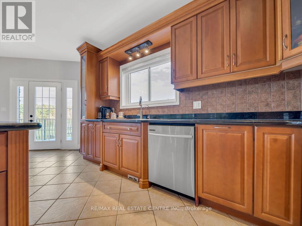 12601 Nassagaweya Puslinch Tline, Milton, Ontario  L0P 1J0 - Photo 25 - W13824380