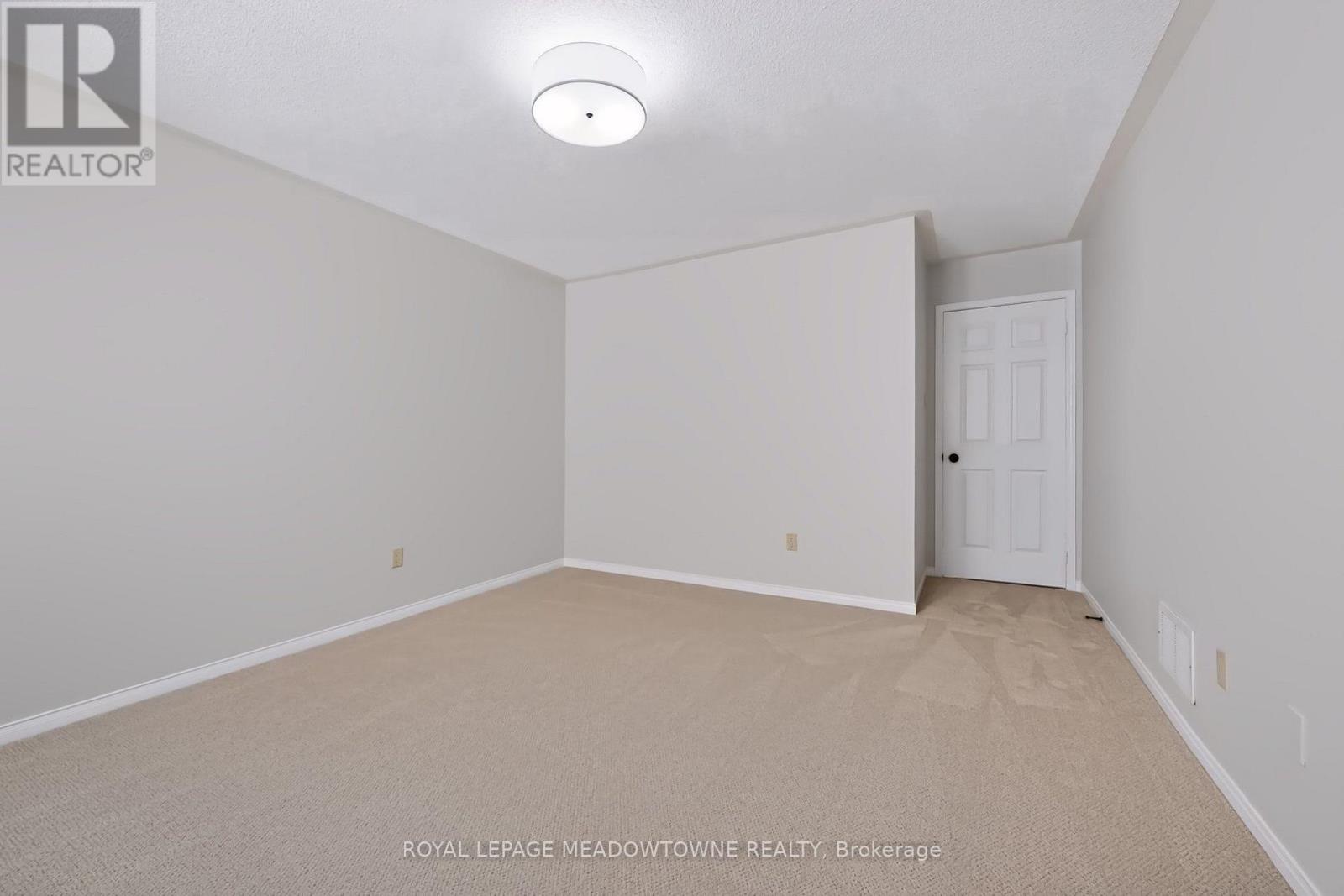 16 Harrop Avenue, Halton Hills (Georgetown), Ontario  L7G 5R2 - Photo 26 - W13824726
