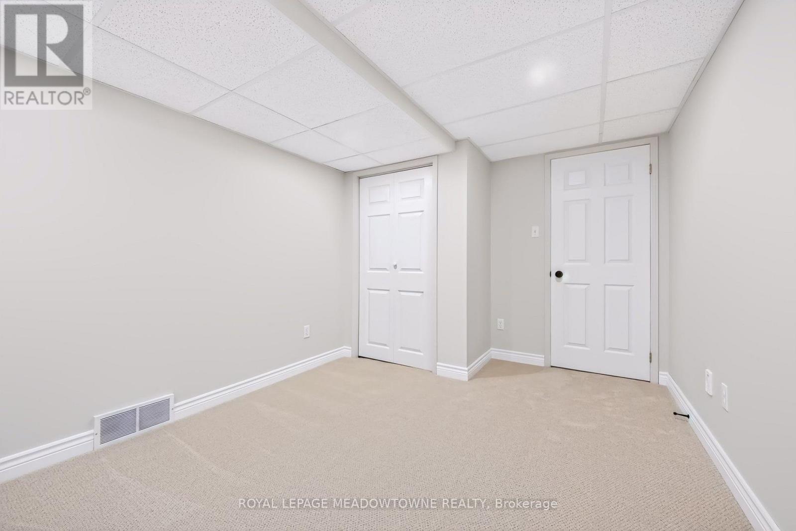 16 Harrop Avenue, Halton Hills (Georgetown), Ontario  L7G 5R2 - Photo 37 - W13824726