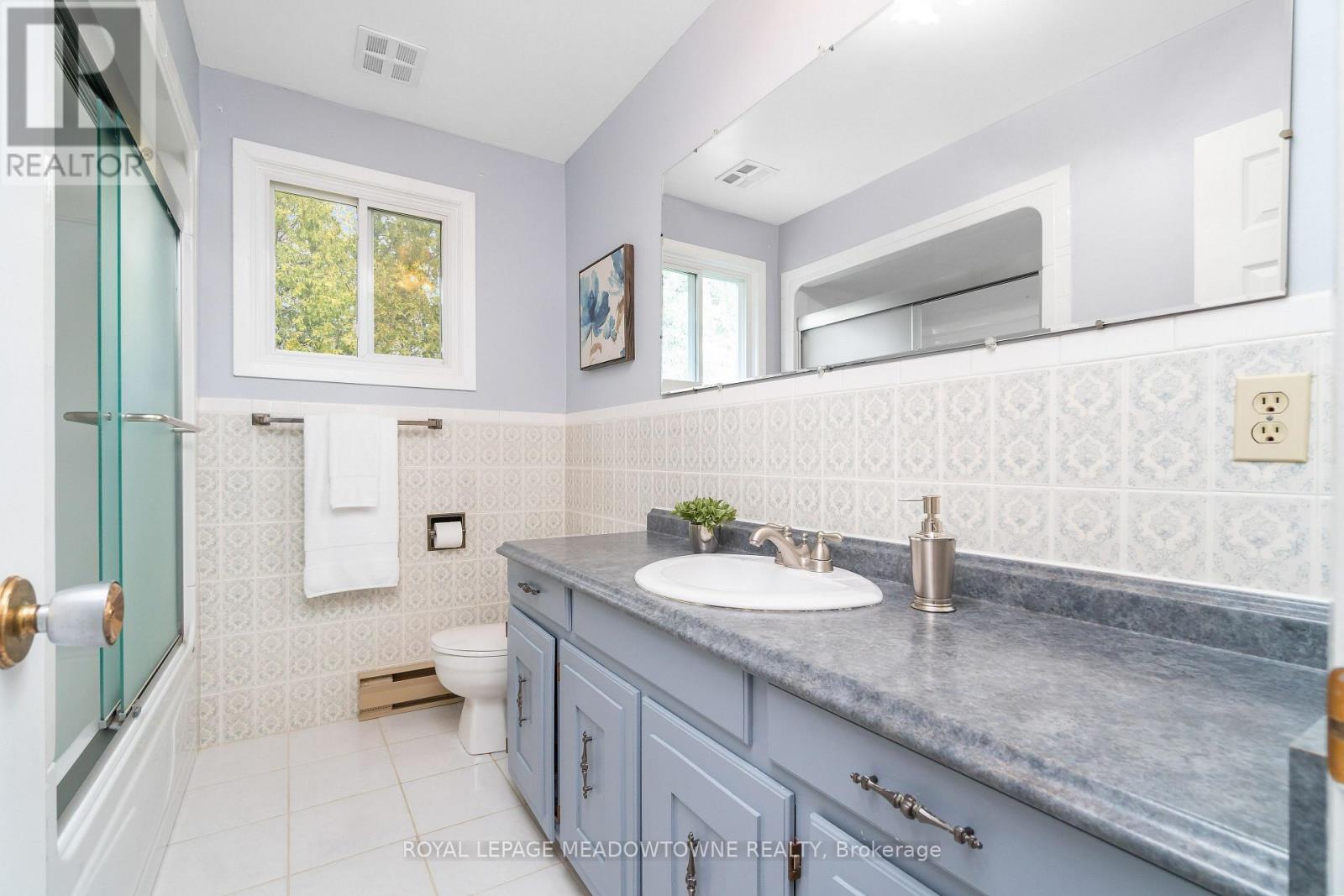 39 Wildwood Road, Halton Hills (Glen Williams), Ontario  L7G 2W8 - Photo 33 - W13824936