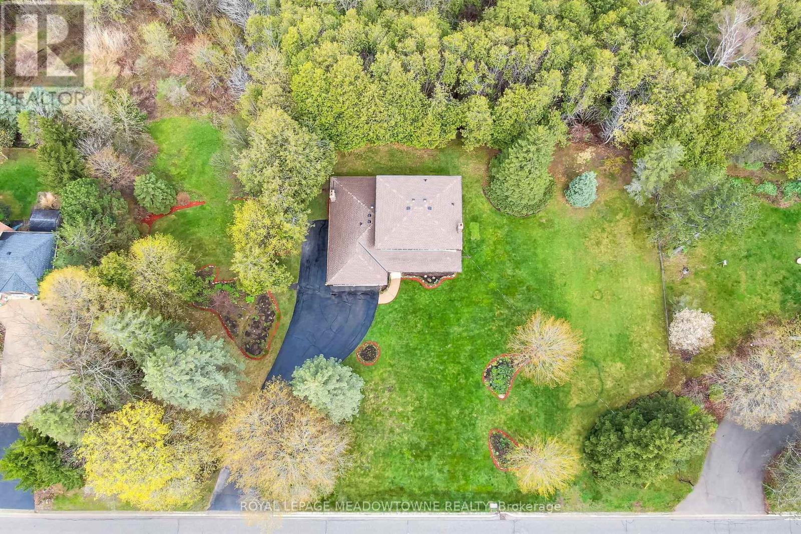 39 Wildwood Road, Halton Hills (Glen Williams), Ontario  L7G 2W8 - Photo 34 - W13824936