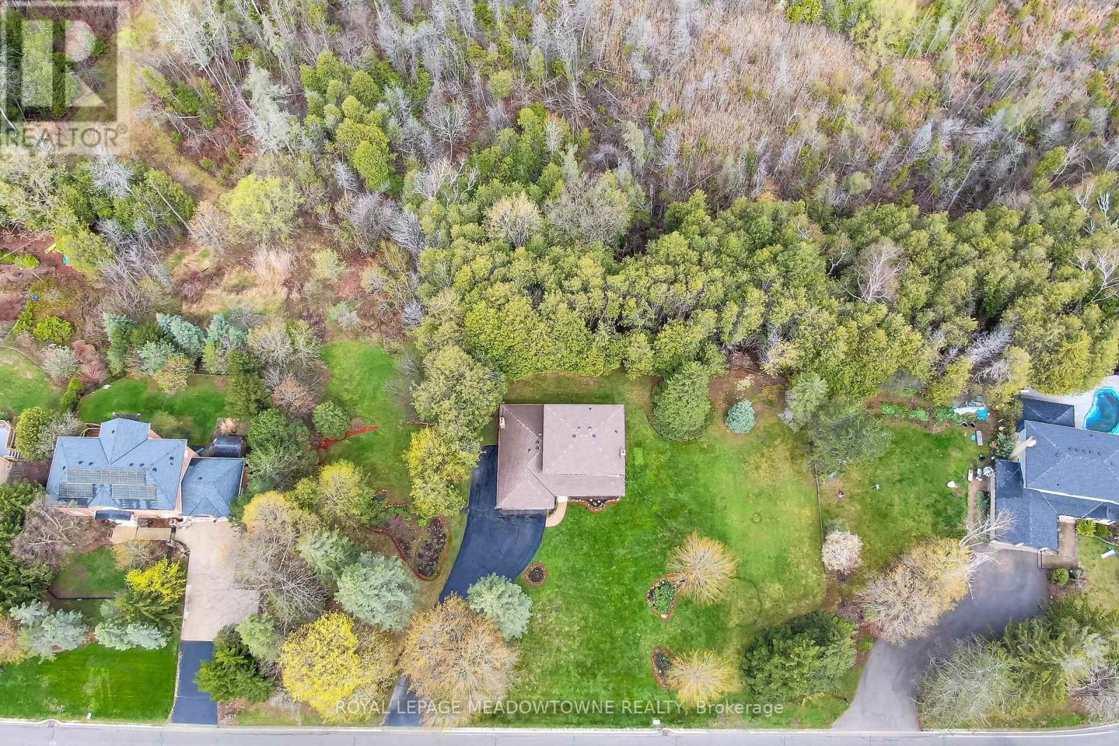 39 Wildwood Road, Halton Hills (Glen Williams), Ontario  L7G 2W8 - Photo 35 - W13824936