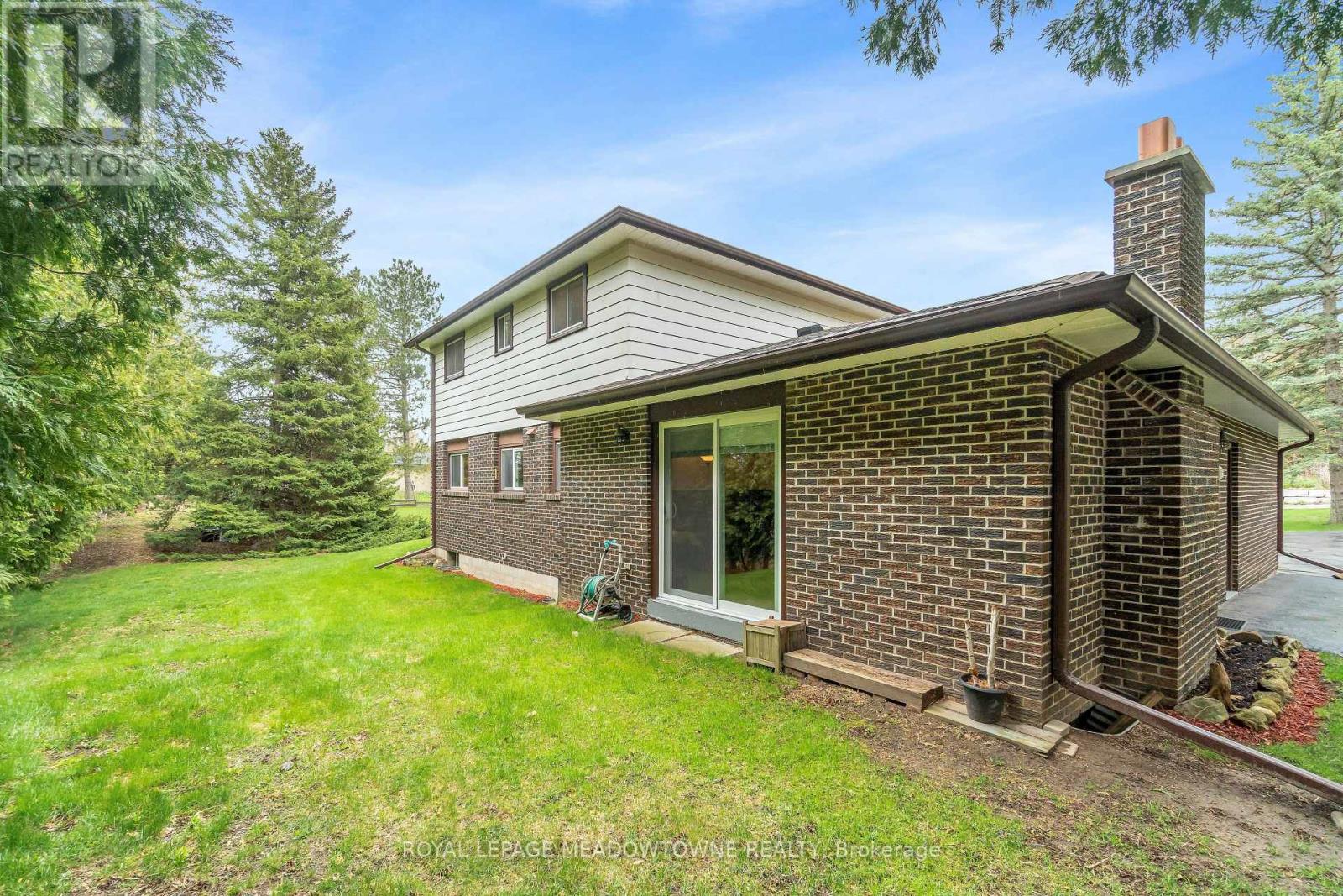 39 Wildwood Road, Halton Hills (Glen Williams), Ontario  L7G 2W8 - Photo 40 - W13824936