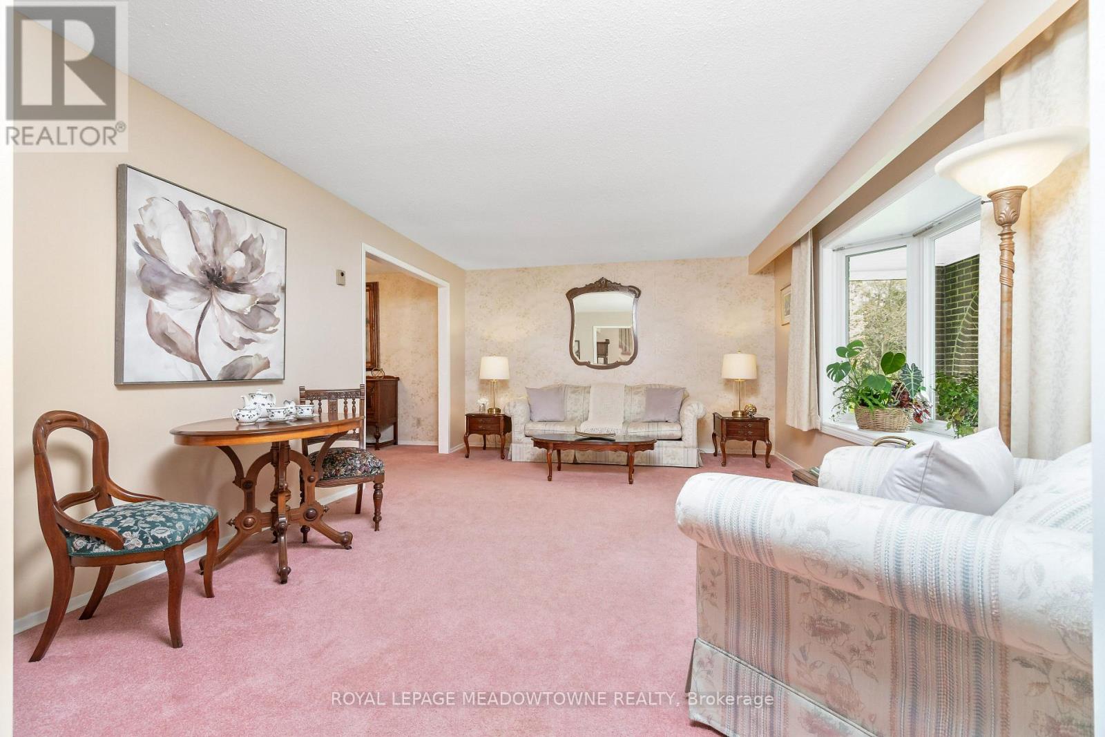 39 Wildwood Road, Halton Hills (Glen Williams), Ontario  L7G 2W8 - Photo 8 - W13824936