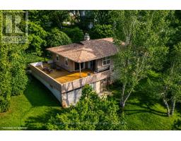 <div class="price">$1,099,900</div> 8 Ann Street, Halton Hills (Georgetown)<br><div style="margin-bottom:8px;"><small>Royal LePage Real Estate Associates</small></div><div class='bed_bath'>4 Bed | 2 Bath</div>