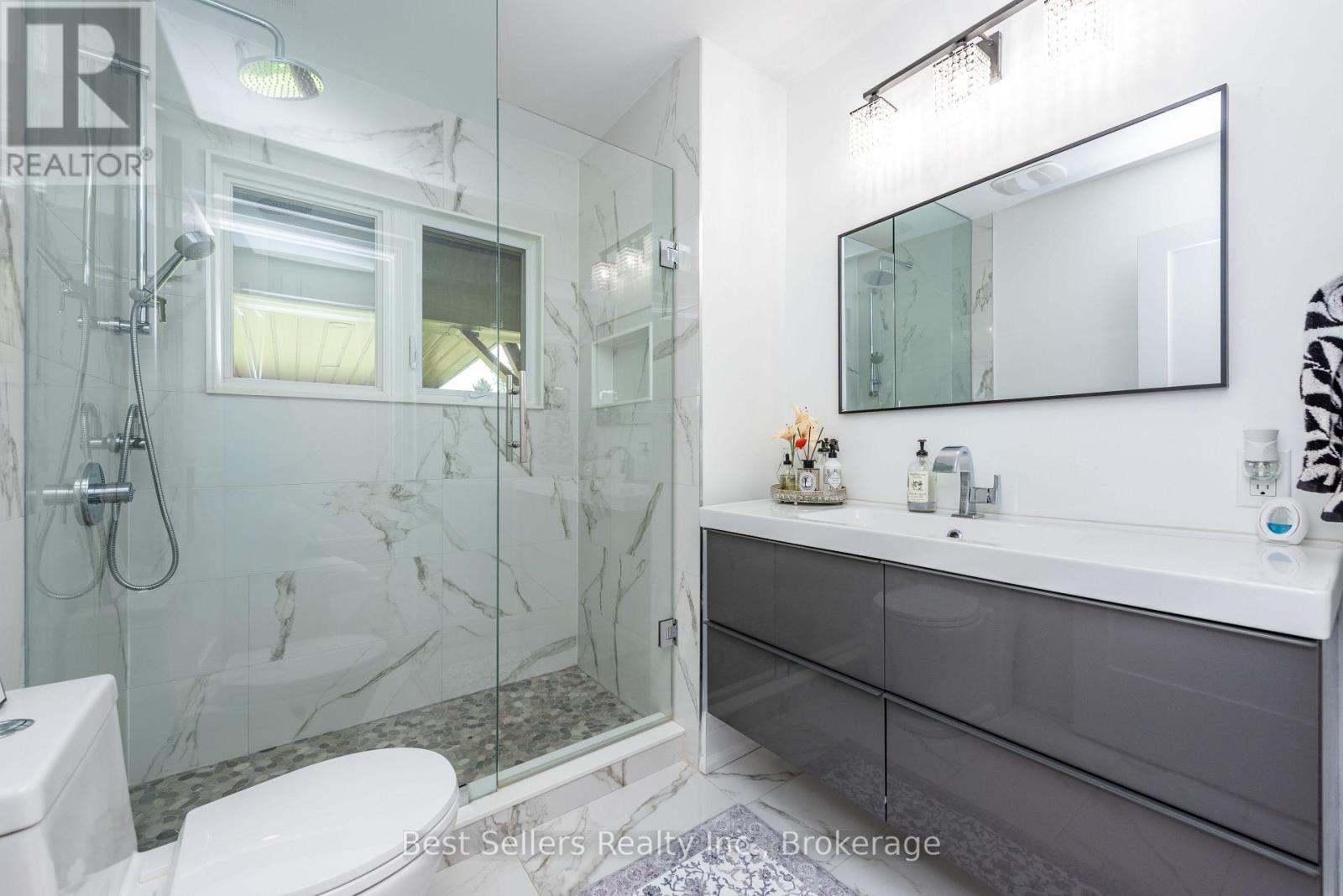 7407 Milburough Line E, Milton, Ontario  L0P 1B0 - Photo 20 - W13827076