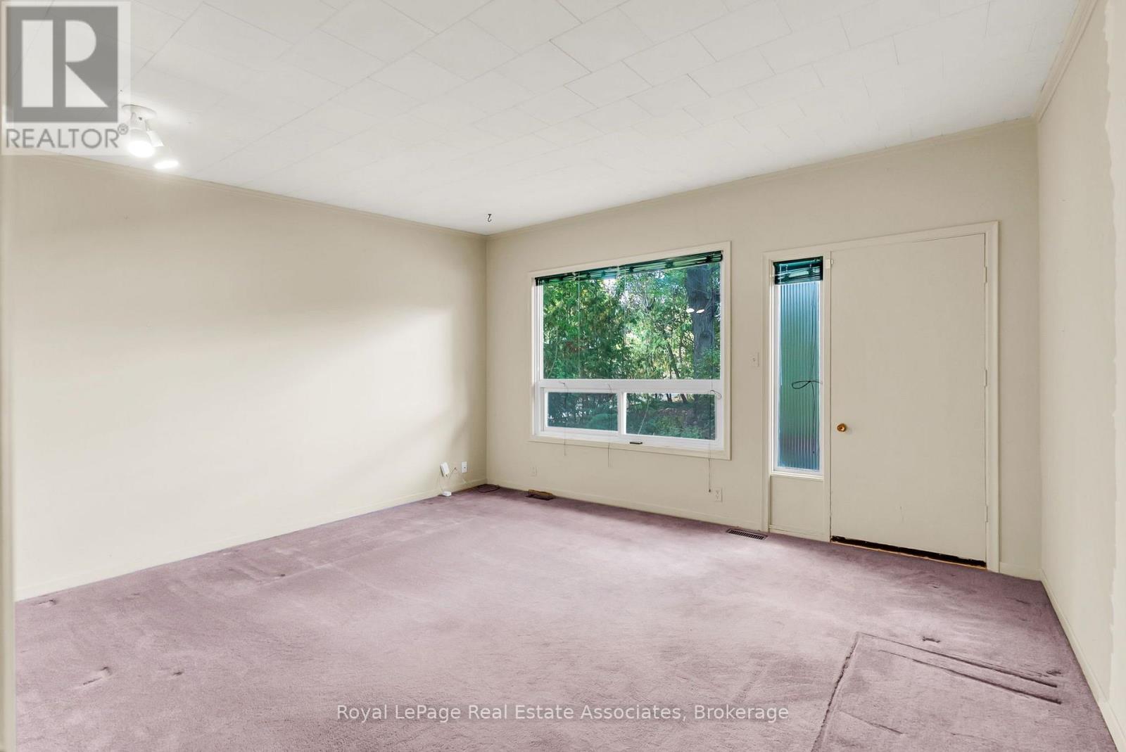 20 Adamson Street N, Halton Hills (Rural Halton Hills), Ontario  L0P 0A2 - Photo 21 - W13827938