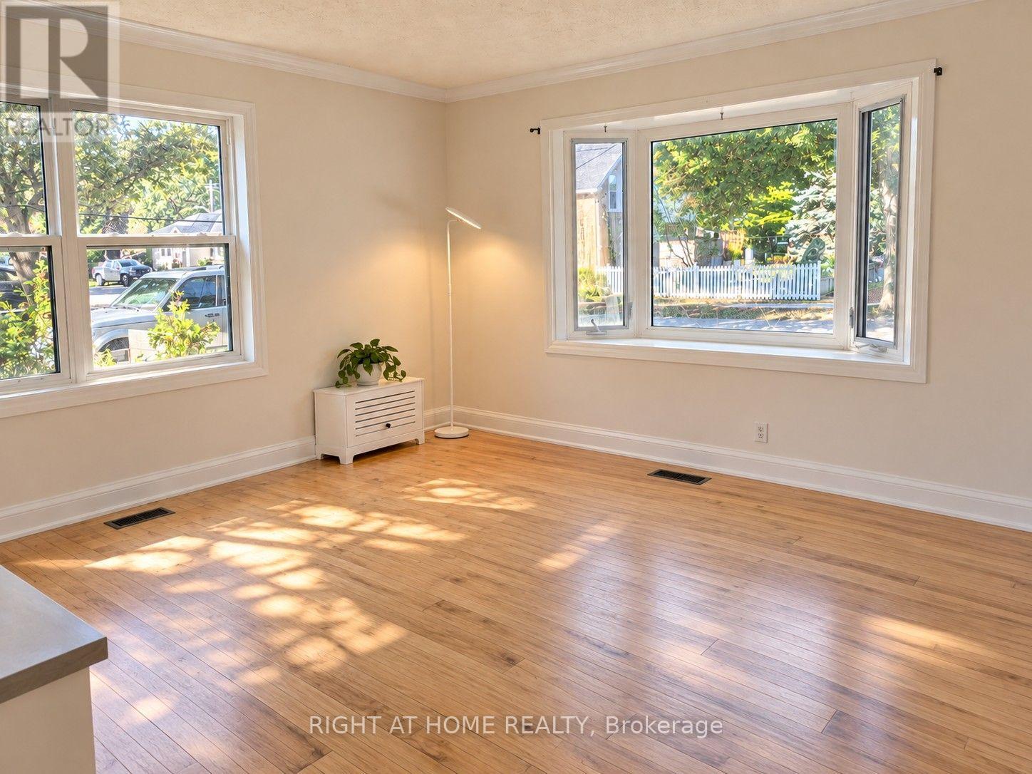 Suite B - 242 Arthur Street, Halton Hills (Ac Acton), Ontario  L7J 1M1 - Photo 10 - W13828250