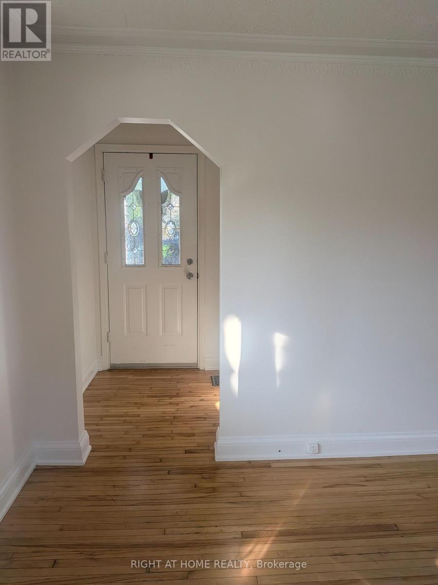 Suite B - 242 Arthur Street, Halton Hills (Ac Acton), Ontario  L7J 1M1 - Photo 12 - W13828250