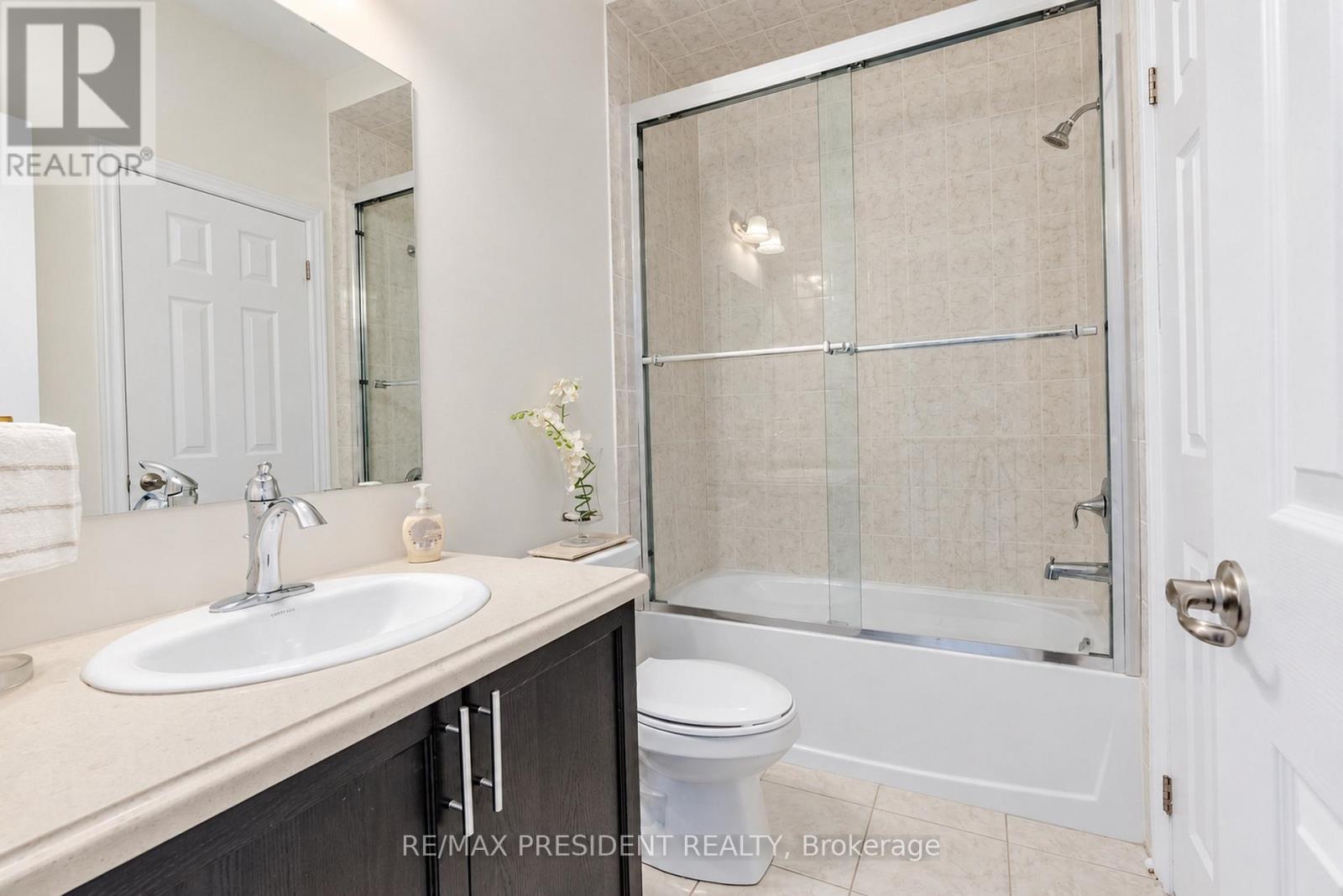 31 Monarch Drive, Halton Hills (Georgetown), Ontario  L7G 0H9 - Photo 32 - W13828804