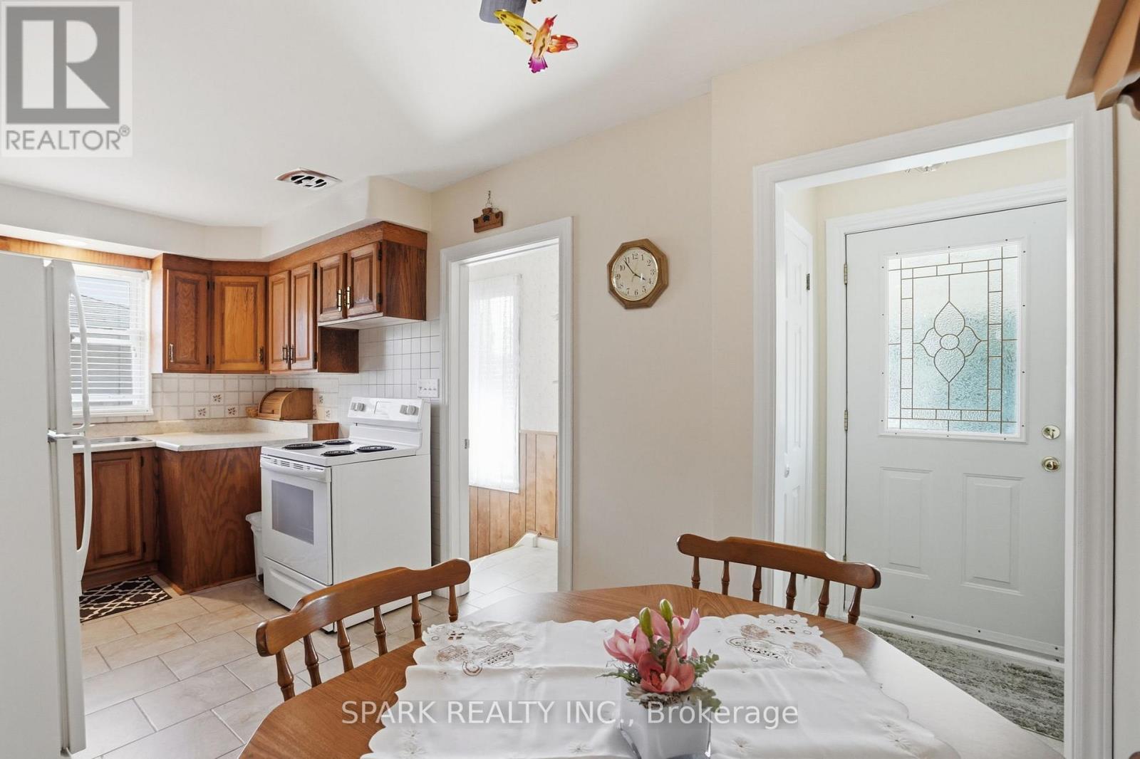 416 Delrex Boulevard, Halton Hills (Georgetown), Ontario  L7G 4H9 - Photo 10 - W13828922