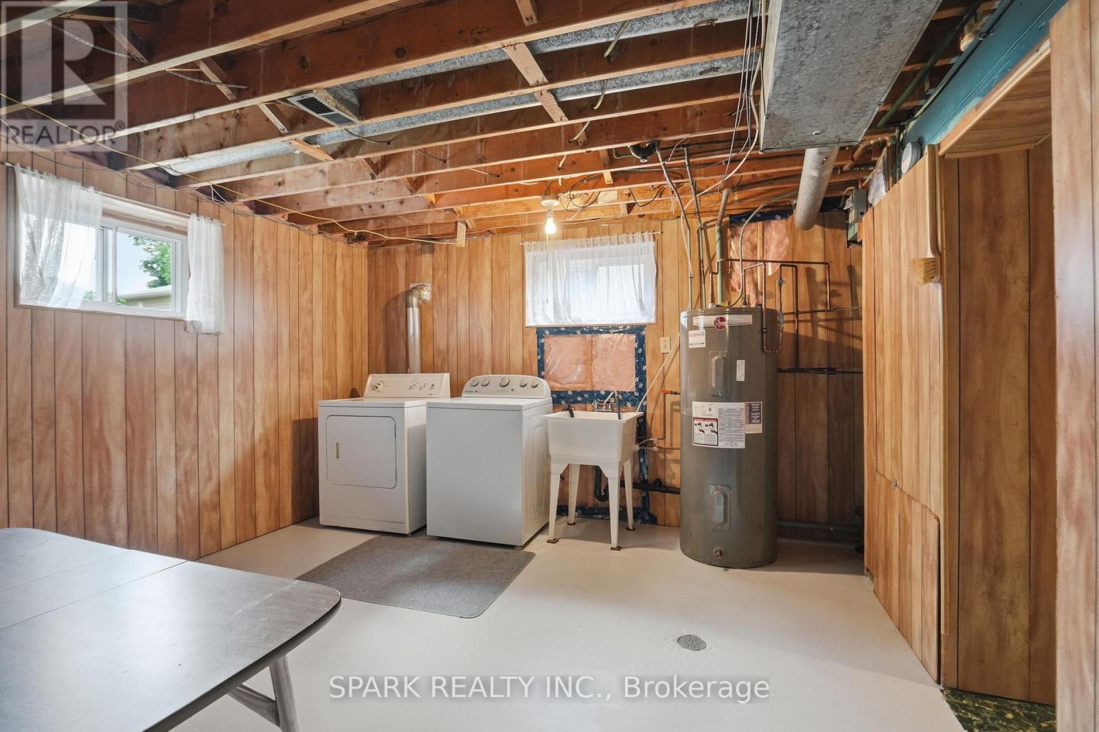 416 Delrex Boulevard, Halton Hills (Georgetown), Ontario  L7G 4H9 - Photo 19 - W13828922