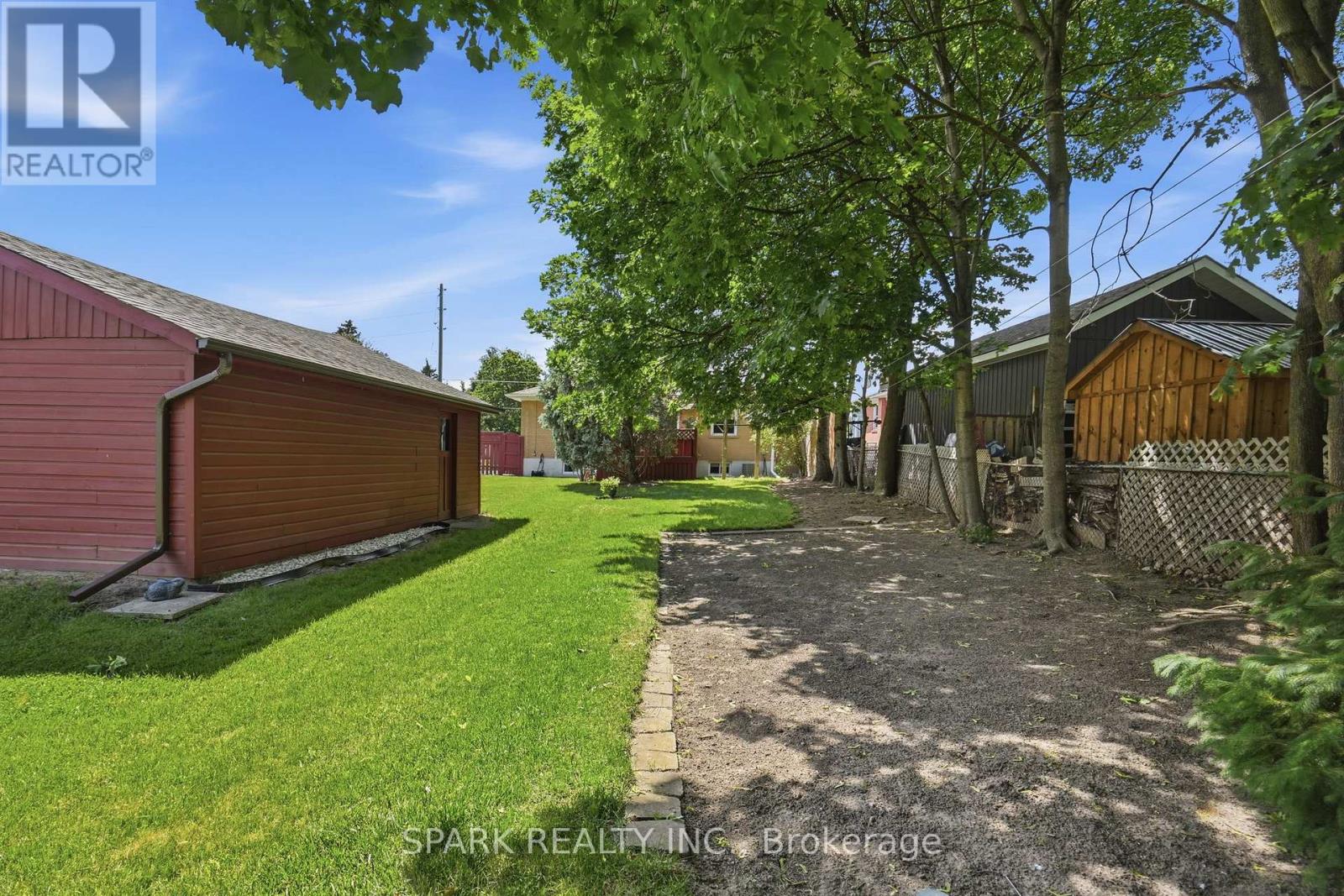 416 Delrex Boulevard, Halton Hills (Georgetown), Ontario  L7G 4H9 - Photo 34 - W13828922