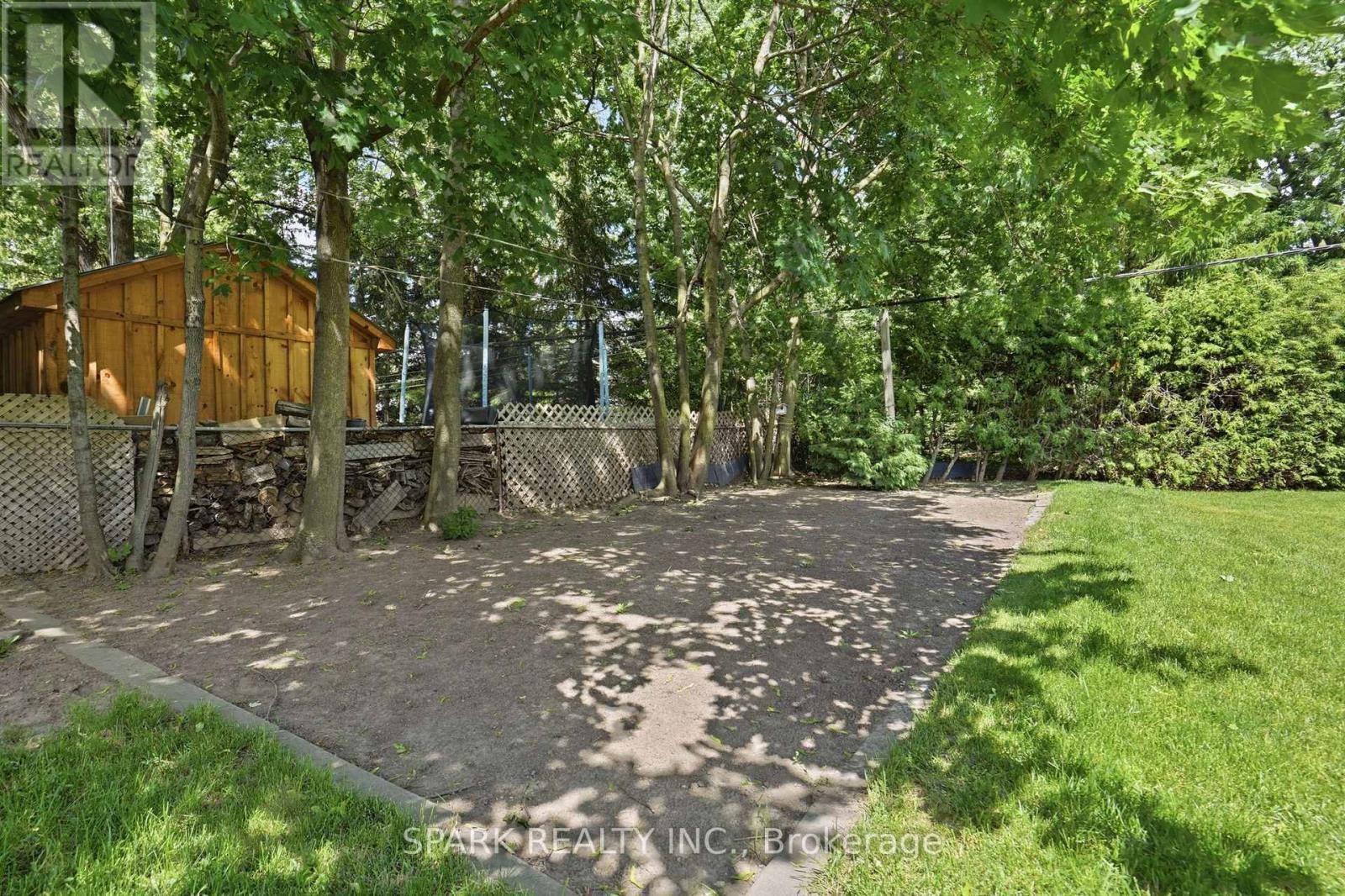 416 Delrex Boulevard, Halton Hills (Georgetown), Ontario  L7G 4H9 - Photo 38 - W13828922