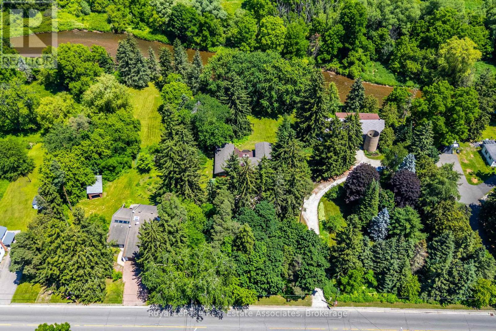 19 Confederation Street, Halton Hills (Glen Williams), Ontario  L7G 3R4 - Photo 45 - W13829212
