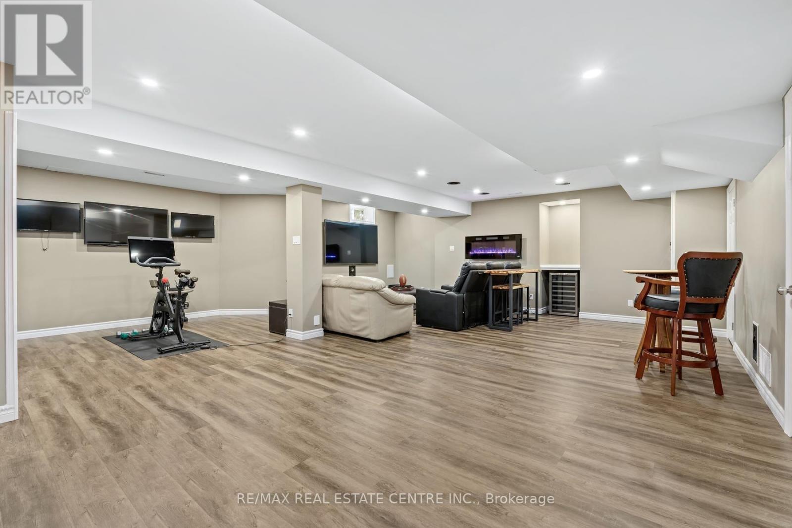 14 View Point Circle, Halton Hills (Georgetown), Ontario  L7G 6P2 - Photo 38 - W13829312