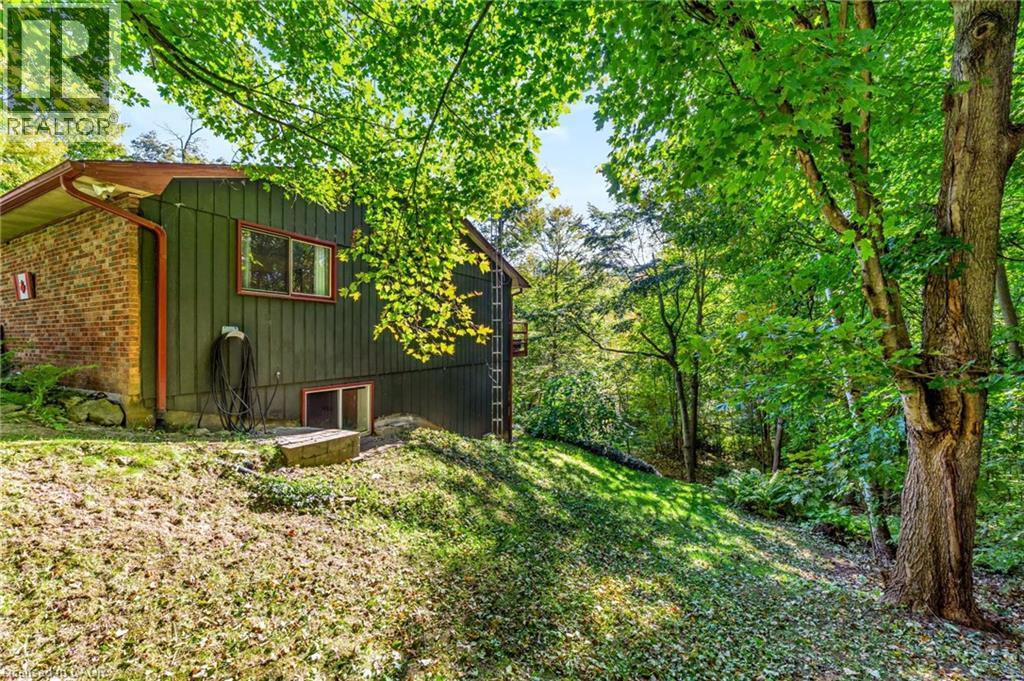 80 Glenda Jane Drive, Campbellville, Ontario  L0P 1B0 - Photo 43 - 40866101