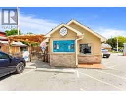 <div class="price">$99,000</div> 19 Main Street N, Milton (Campbellville)<br><div style="margin-bottom:8px;"><small>RE/MAX Skyway Realty Inc.</small></div><div class='bed_bath'>2 Bath</div>