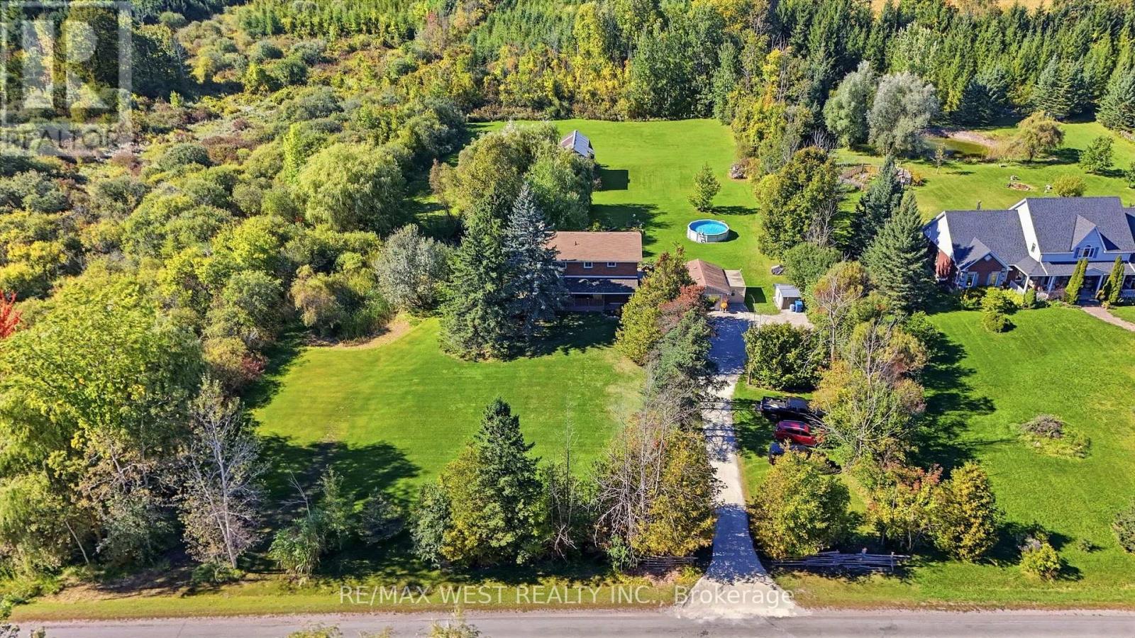 9244 Halton Erin Townline, Erin, Ontario  L7J 2L8 - Photo 1 - X13829704
