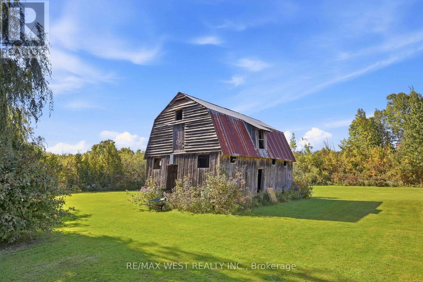 9244 Halton Erin Townline, Erin, Ontario  L7J 2L8 - Photo 14 - X13829704