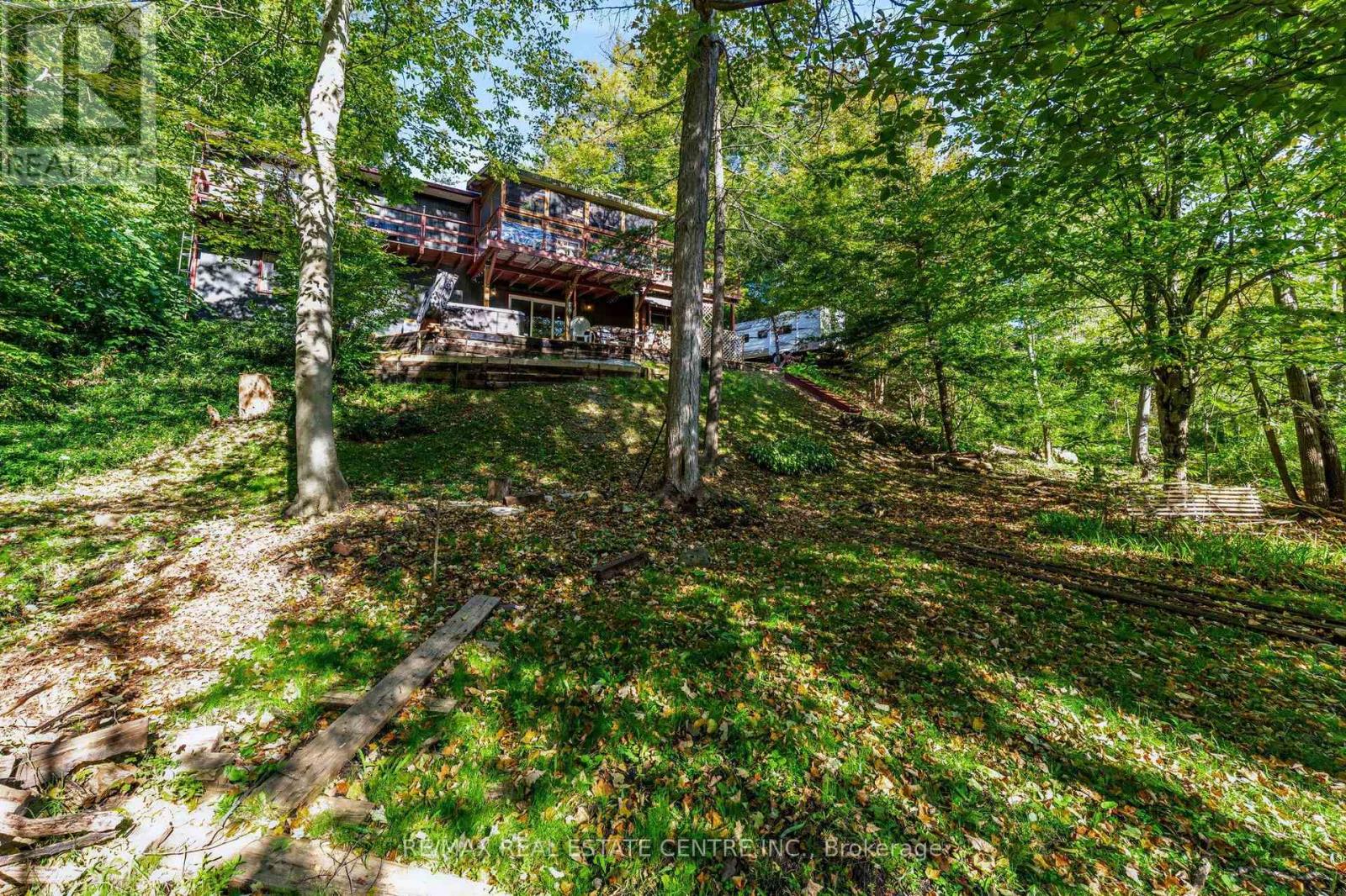 80 Glenda Jane Drive, Milton (Campbellville), Ontario  L0P 1B0 - Photo 48 - W13830314