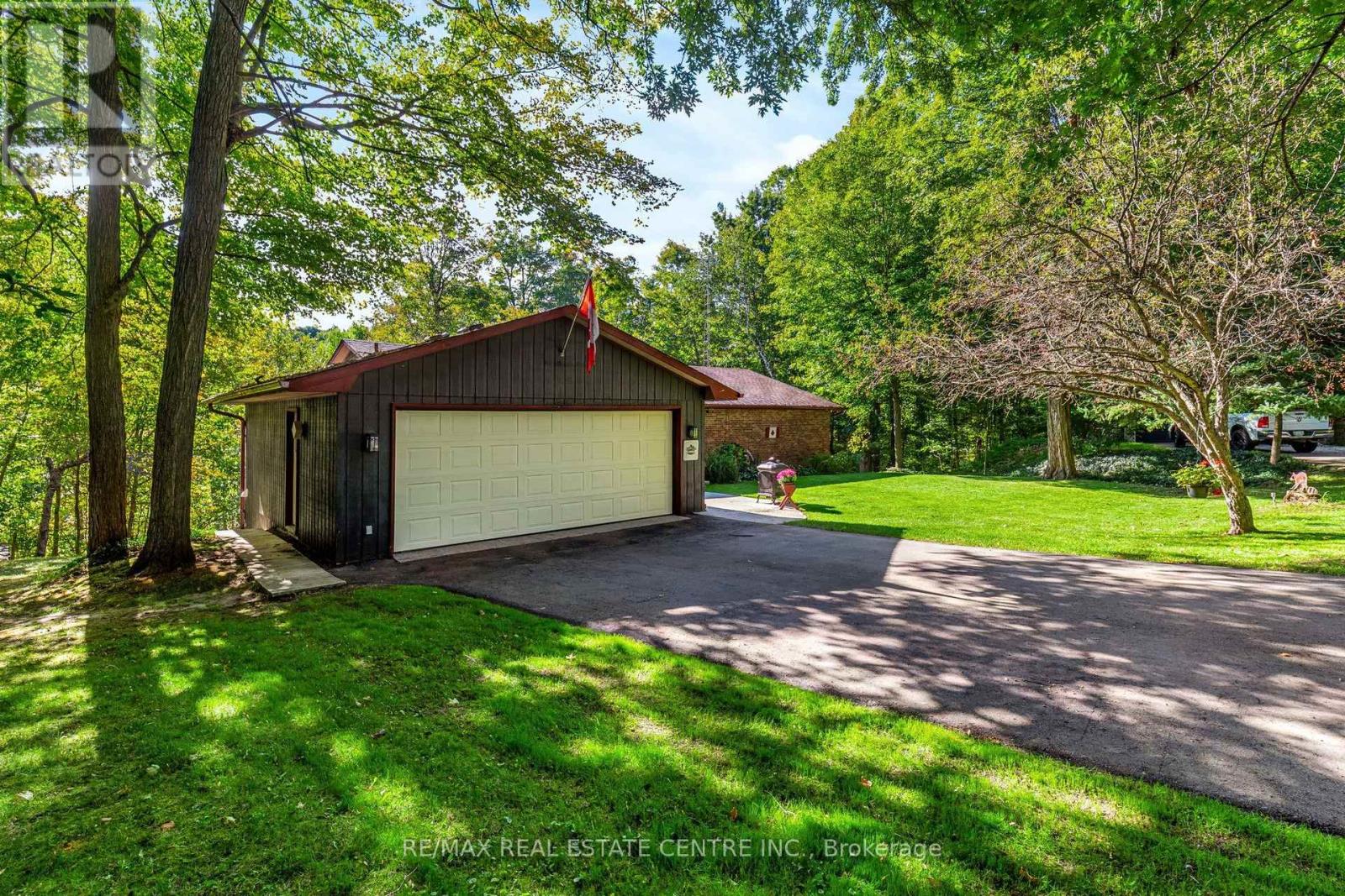 80 Glenda Jane Drive, Milton (Campbellville), Ontario  L0P 1B0 - Photo 5 - W13830314