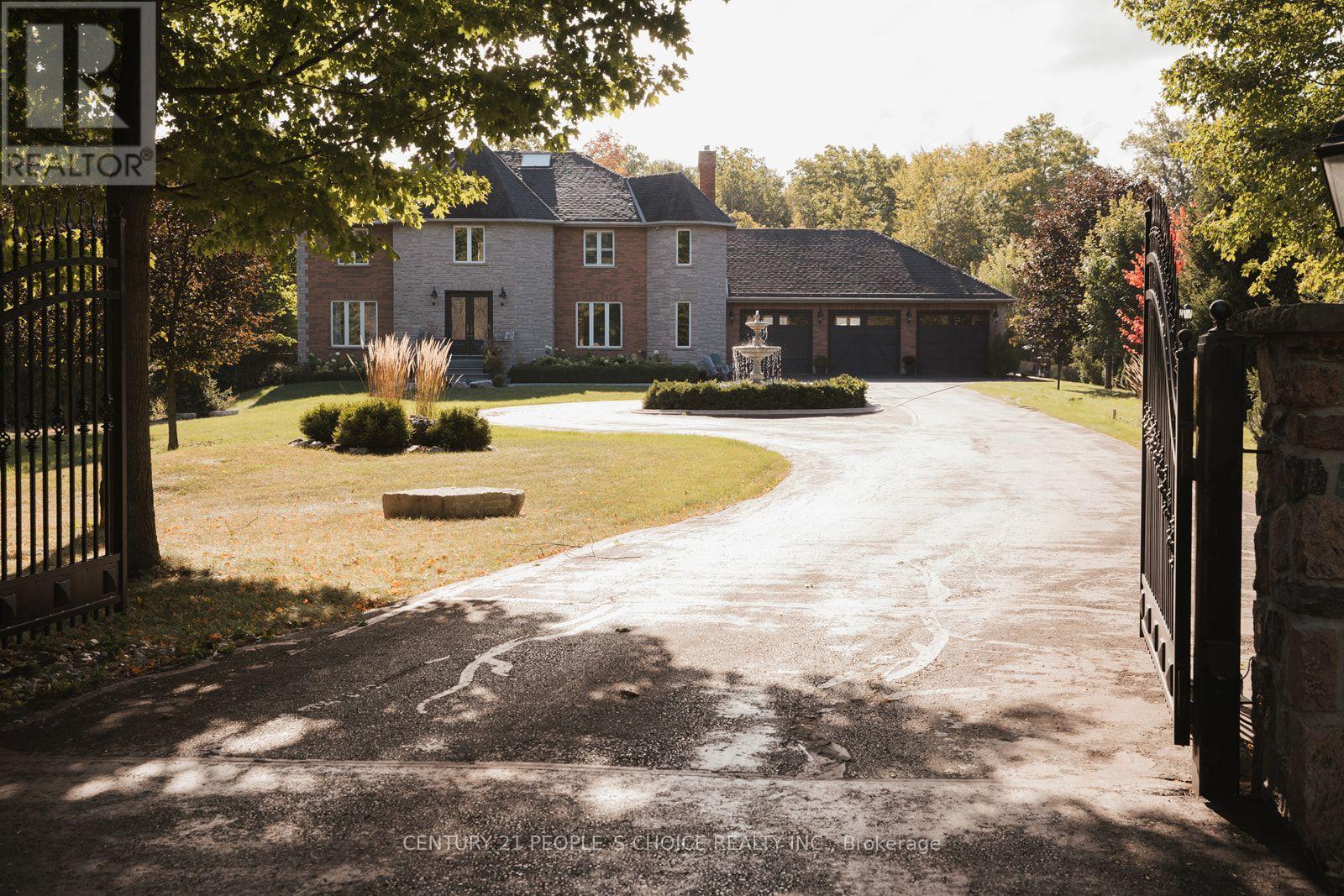 15550 Fifth Side Road, Halton Hills (Rural Halton Hills), Ontario  L0P 1K0 - Photo 1 - W13831982