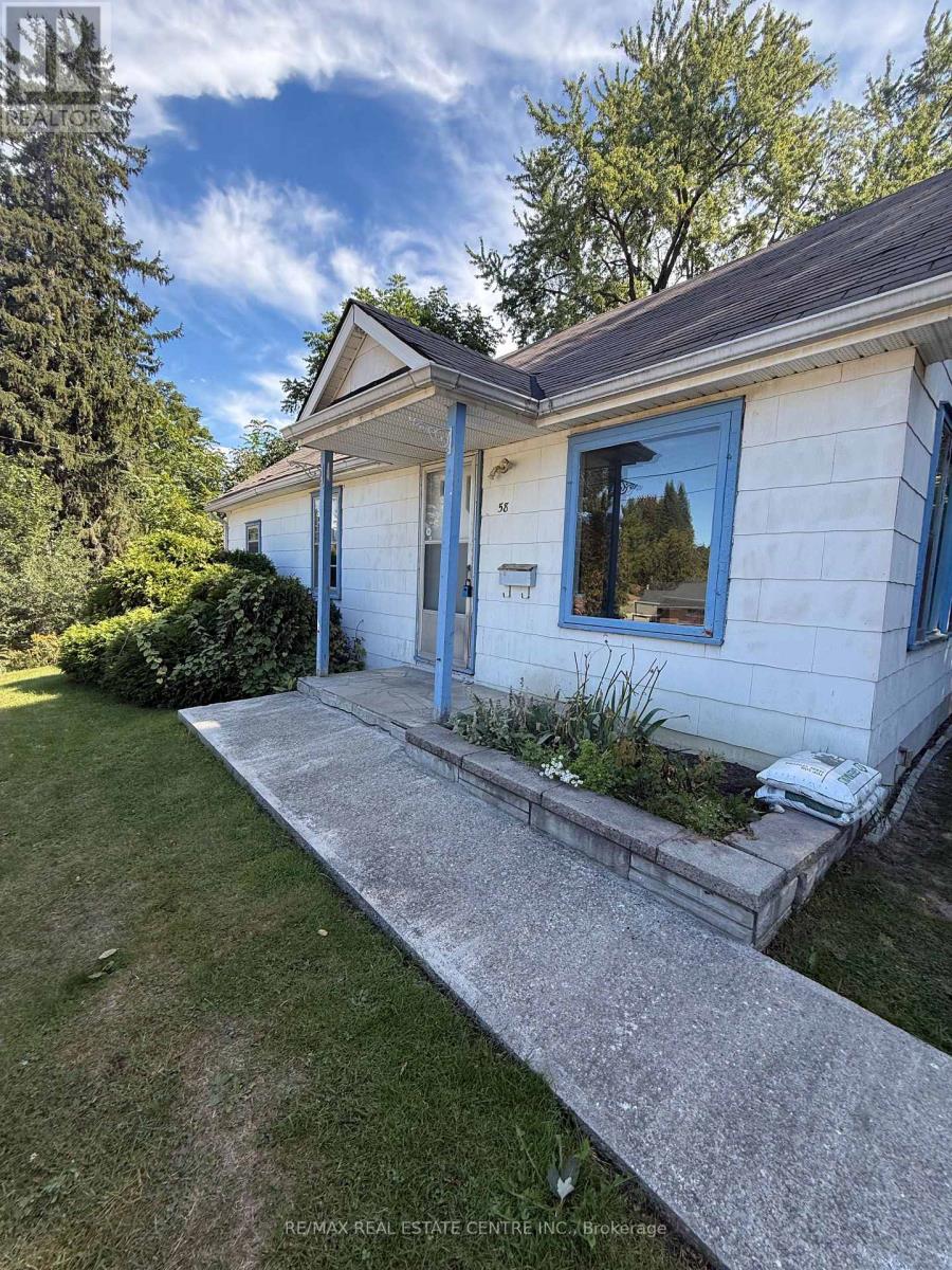 58 John Street, Halton Hills (Georgetown), Ontario  L7G 2J8 - Photo 2 - W13833600